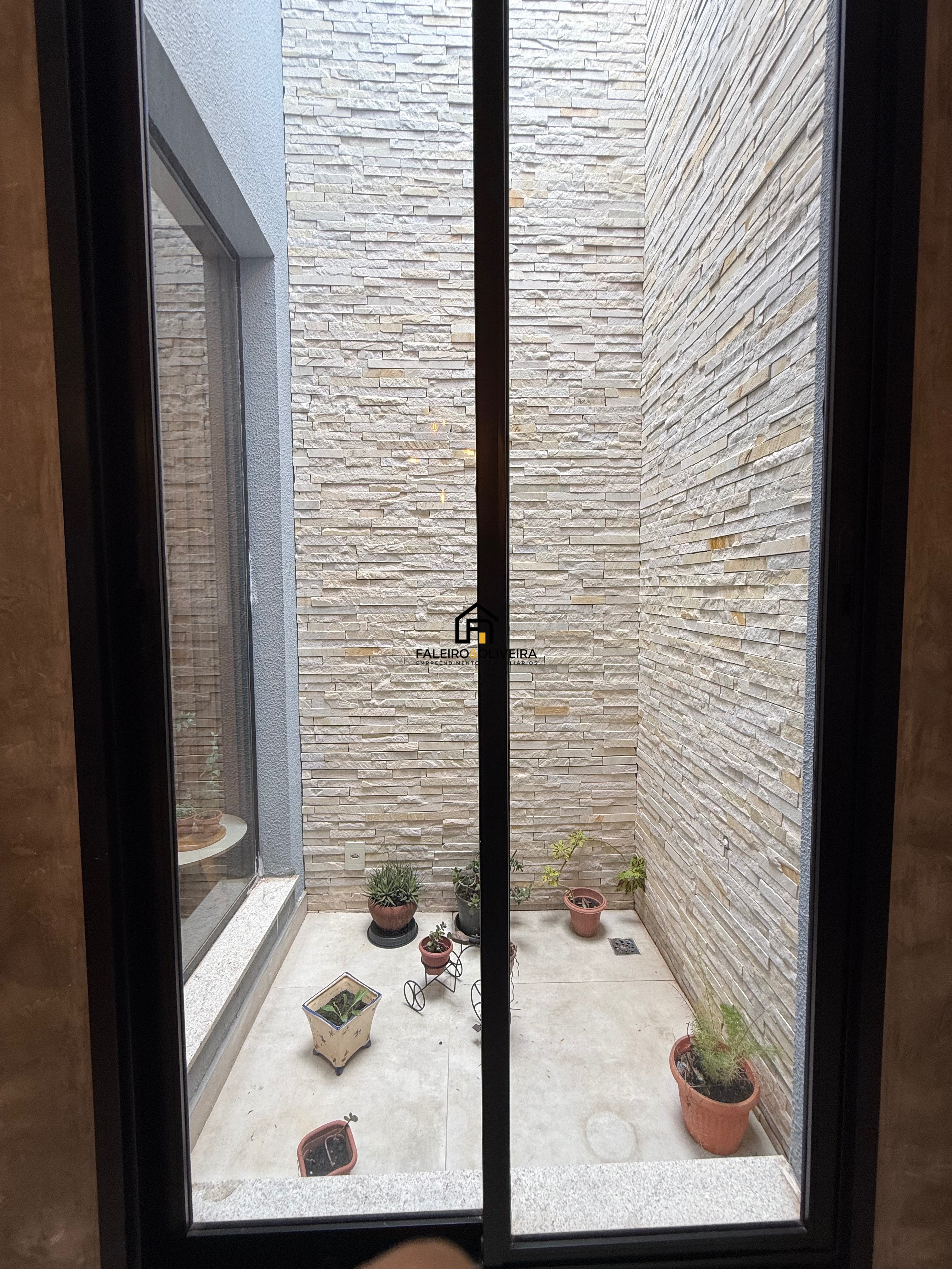 Casa, 3 quartos, 92 m² - Foto 4