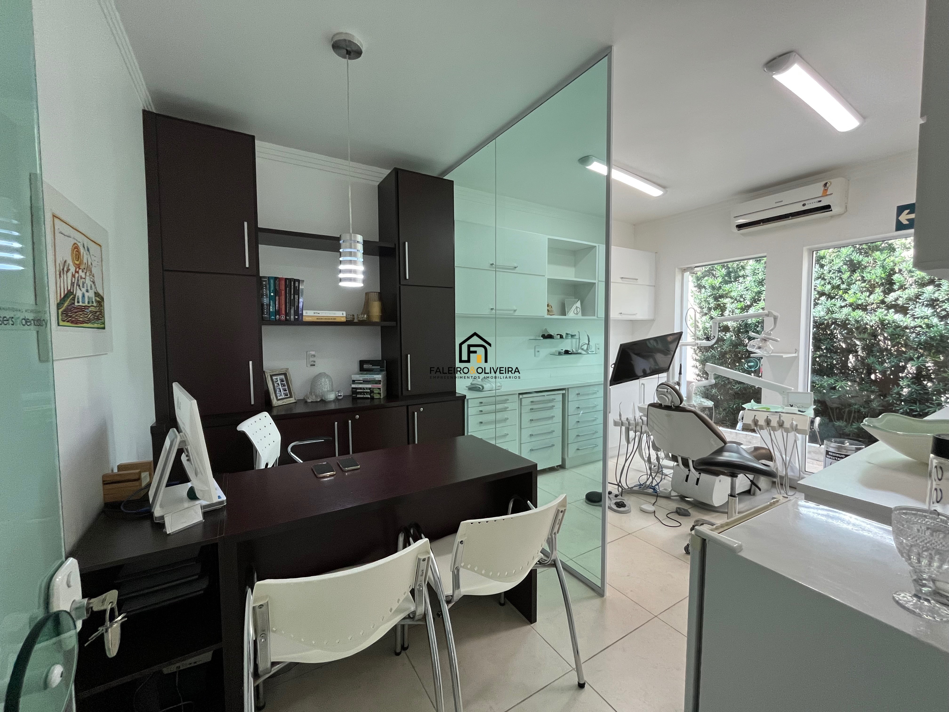 Sala-Conjunto, 250 m² - Foto 1