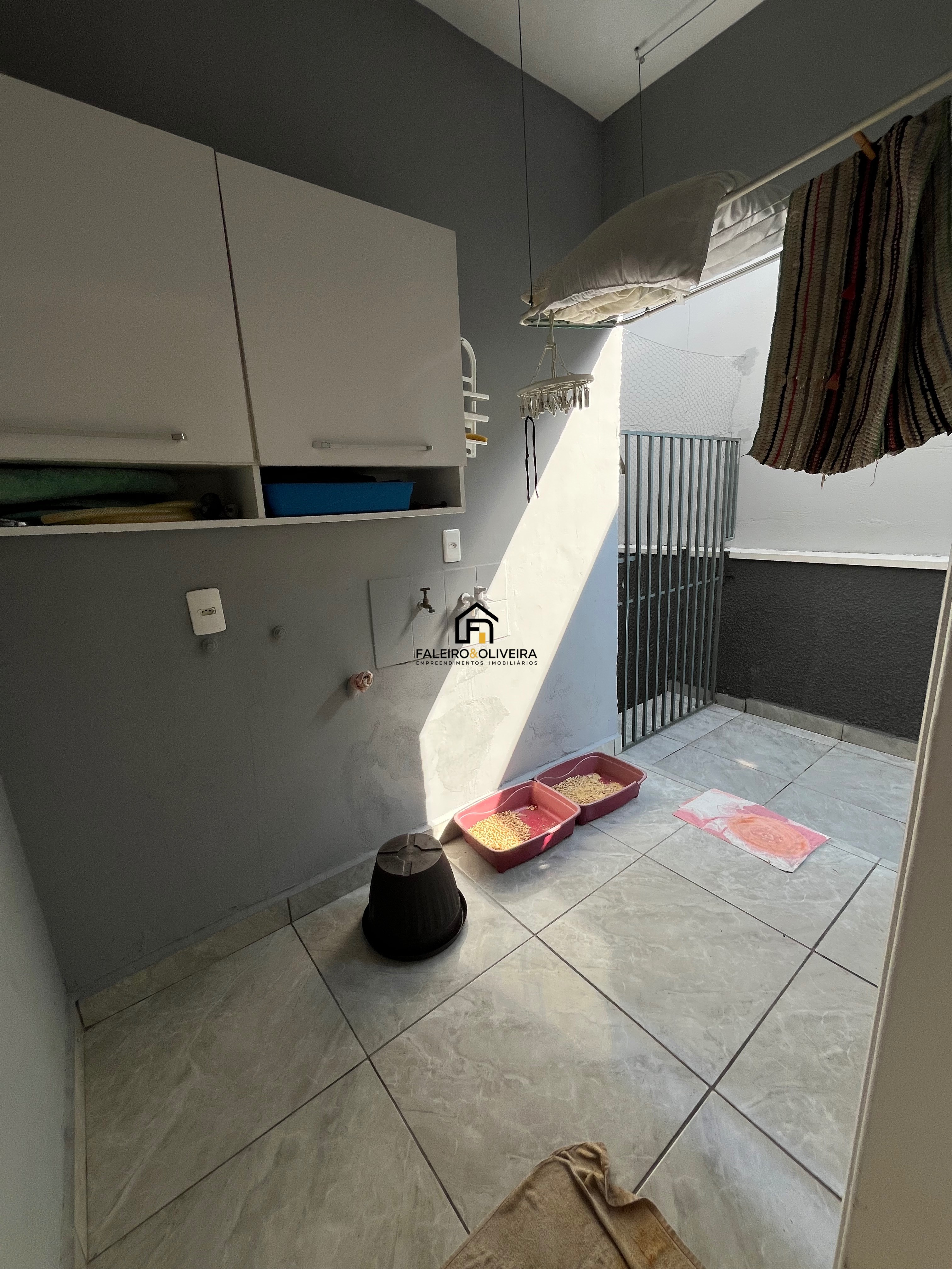 Casa, 6 quartos, 350 m² - Foto 9