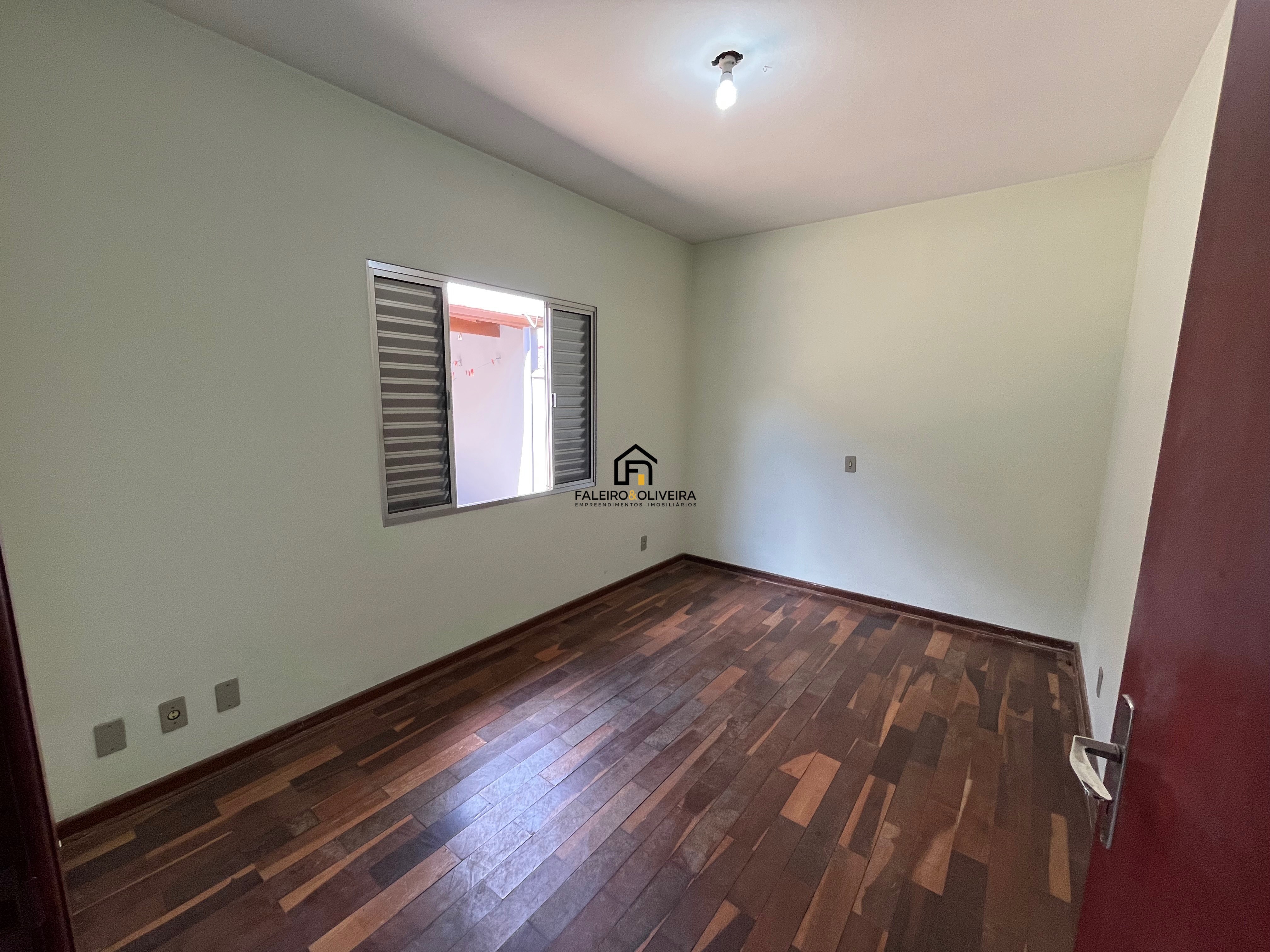 Casa, 4 quartos, 350 m² - Foto 10