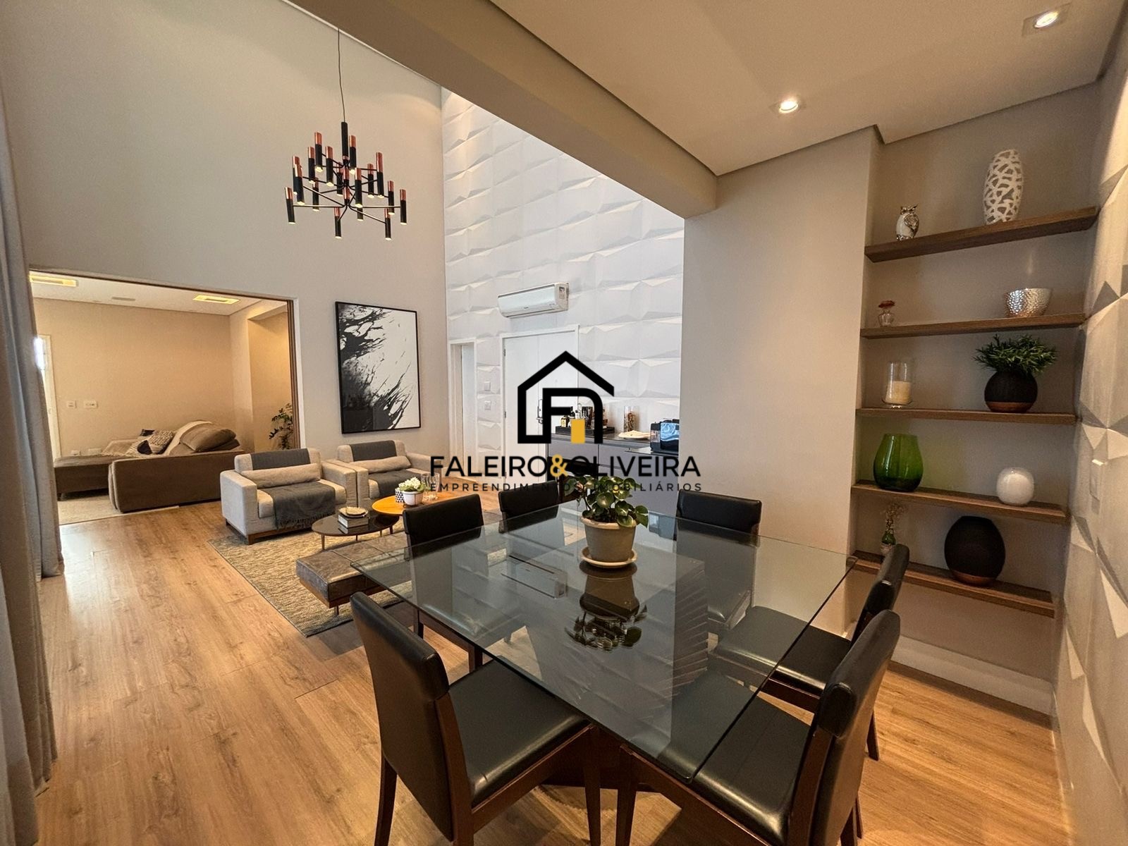 Apartamento, 3 quartos, 186 m² - Foto 1