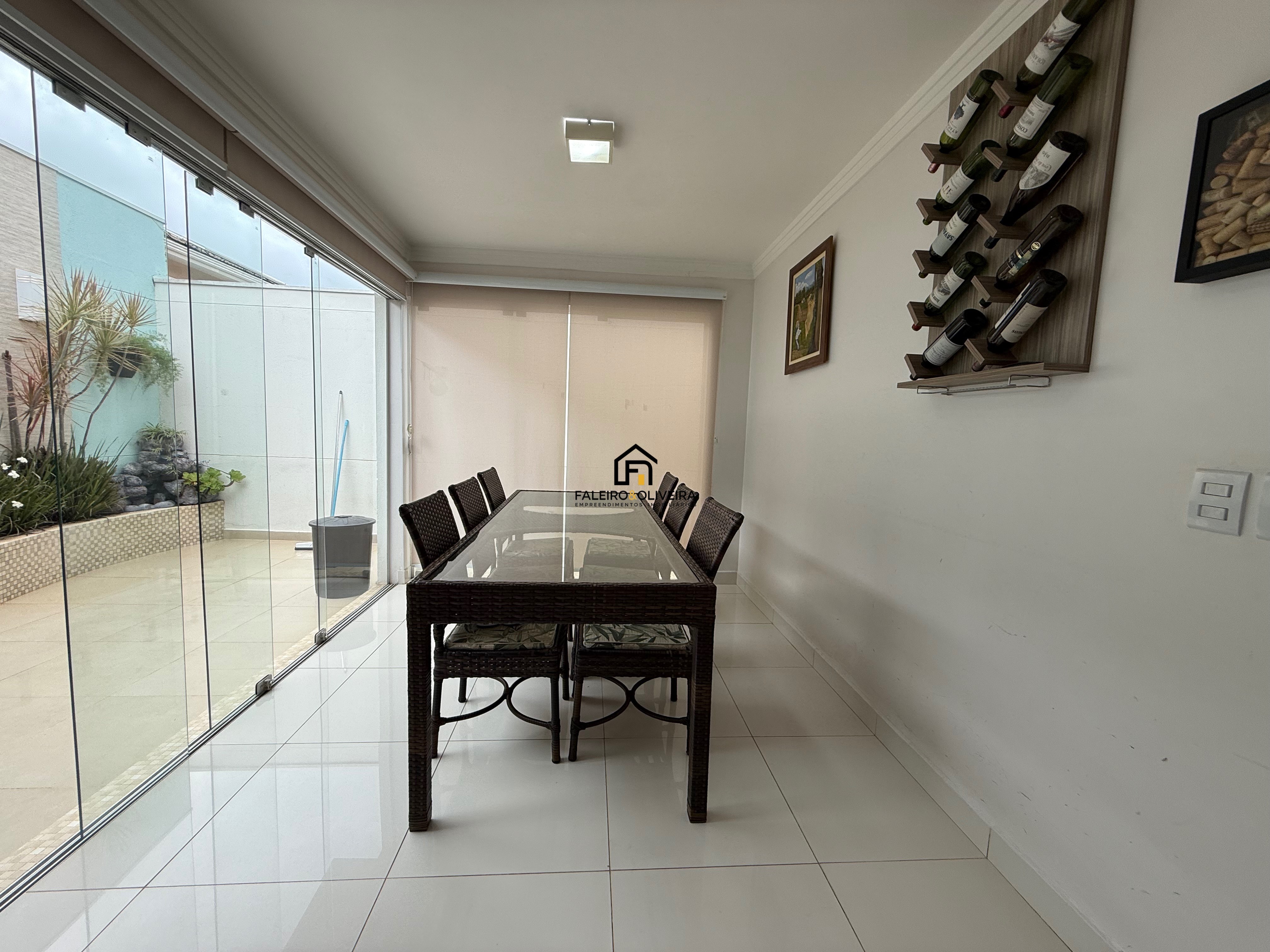 Casa, 3 quartos, 127000 m² - Foto 2