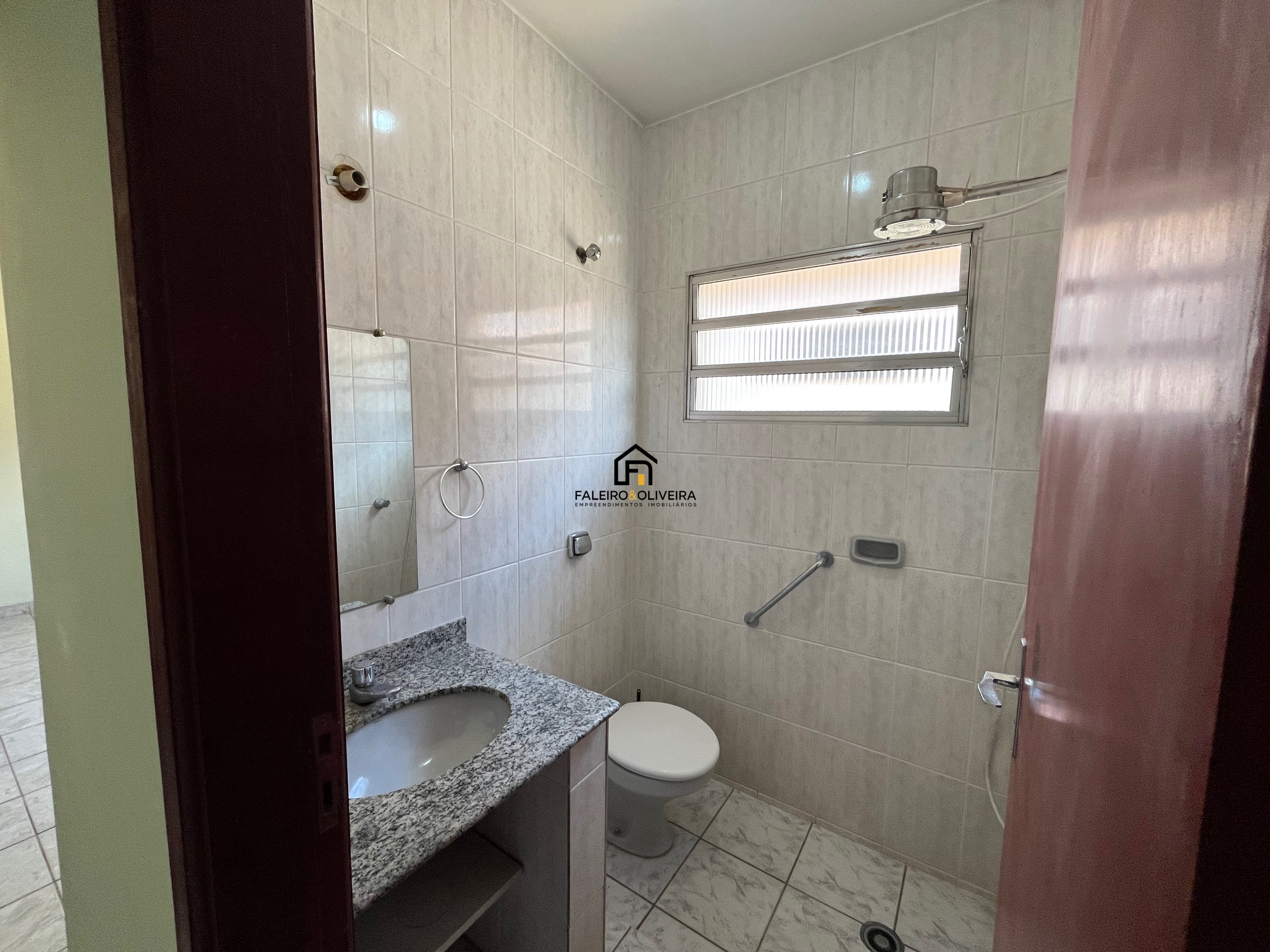 Casa, 4 quartos, 350 m² - Foto 9