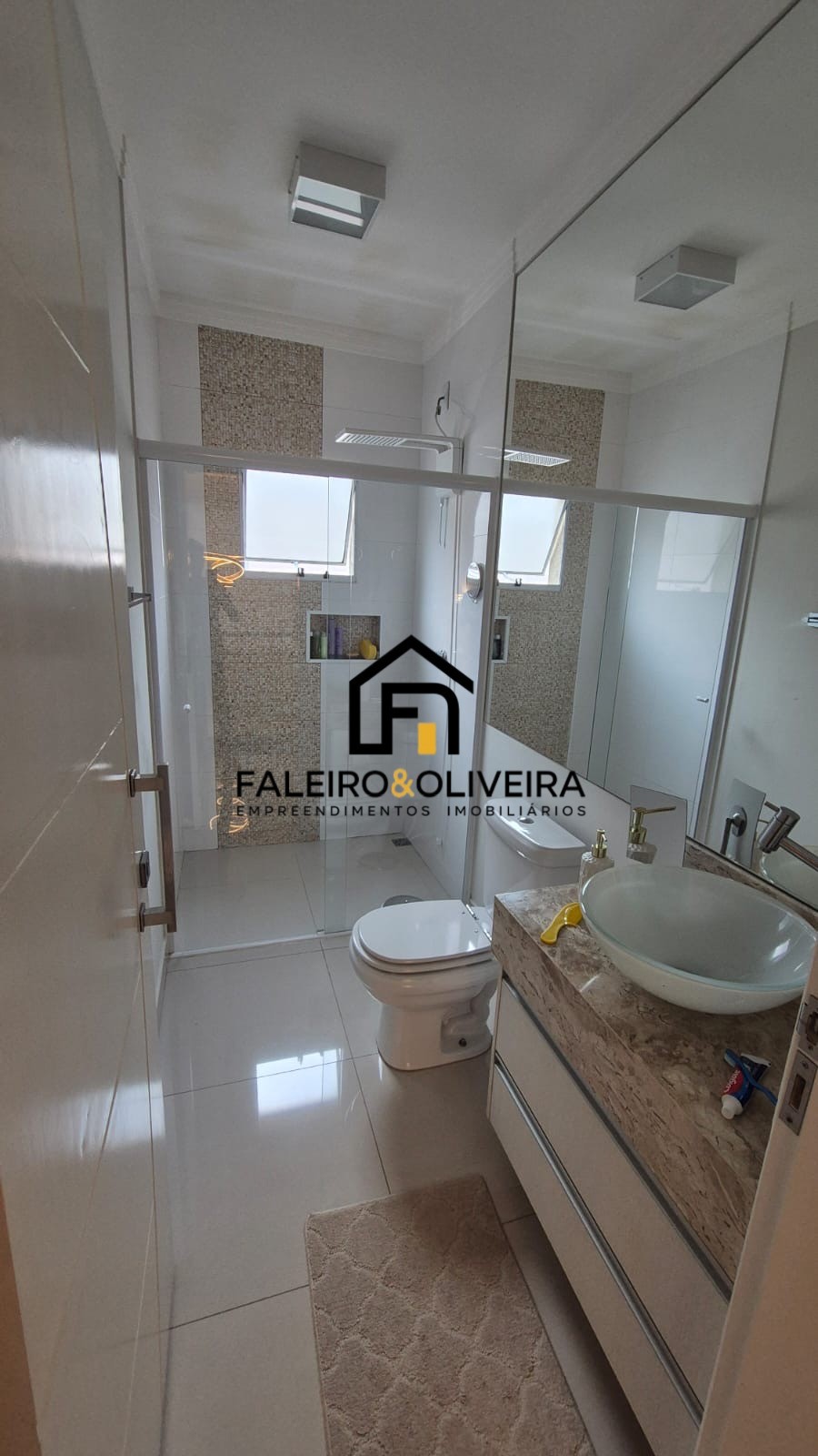 Casa, 3 quartos, 250 m² - Foto 12