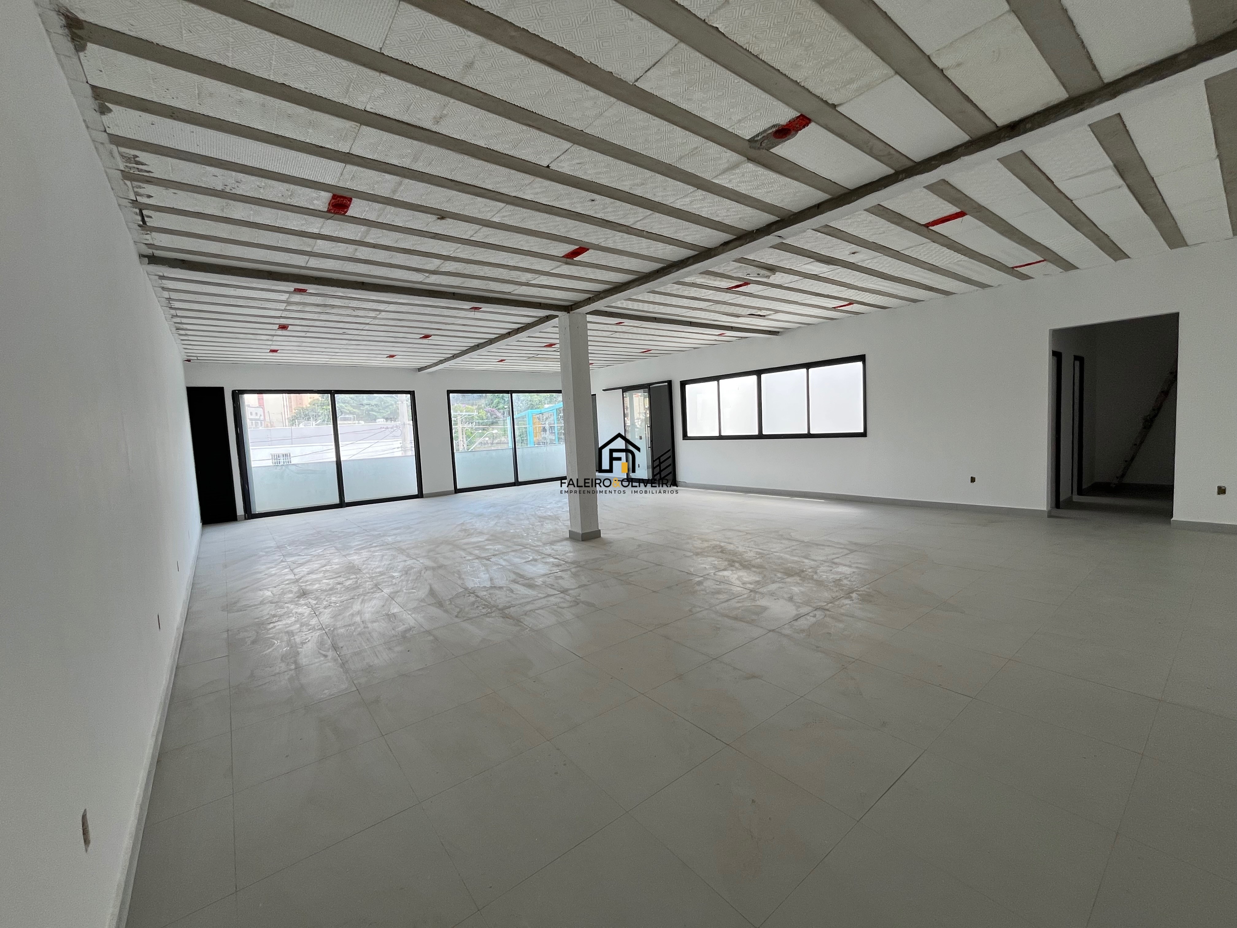Sala-Conjunto, 154 m² - Foto 1
