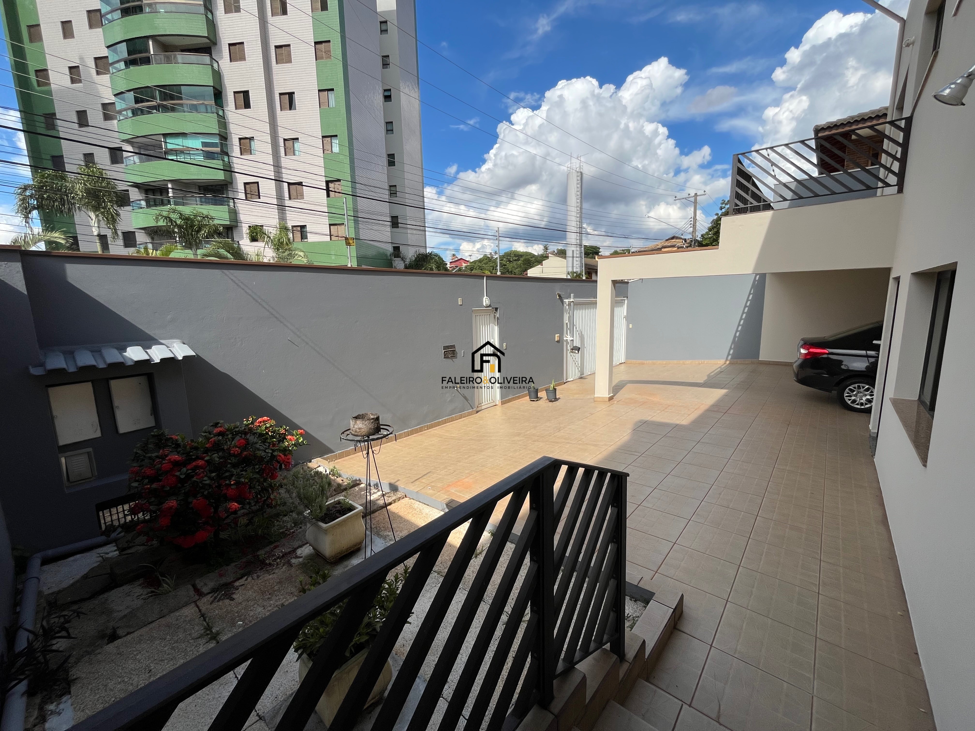 Casa, 4 quartos, 350 m² - Foto 3