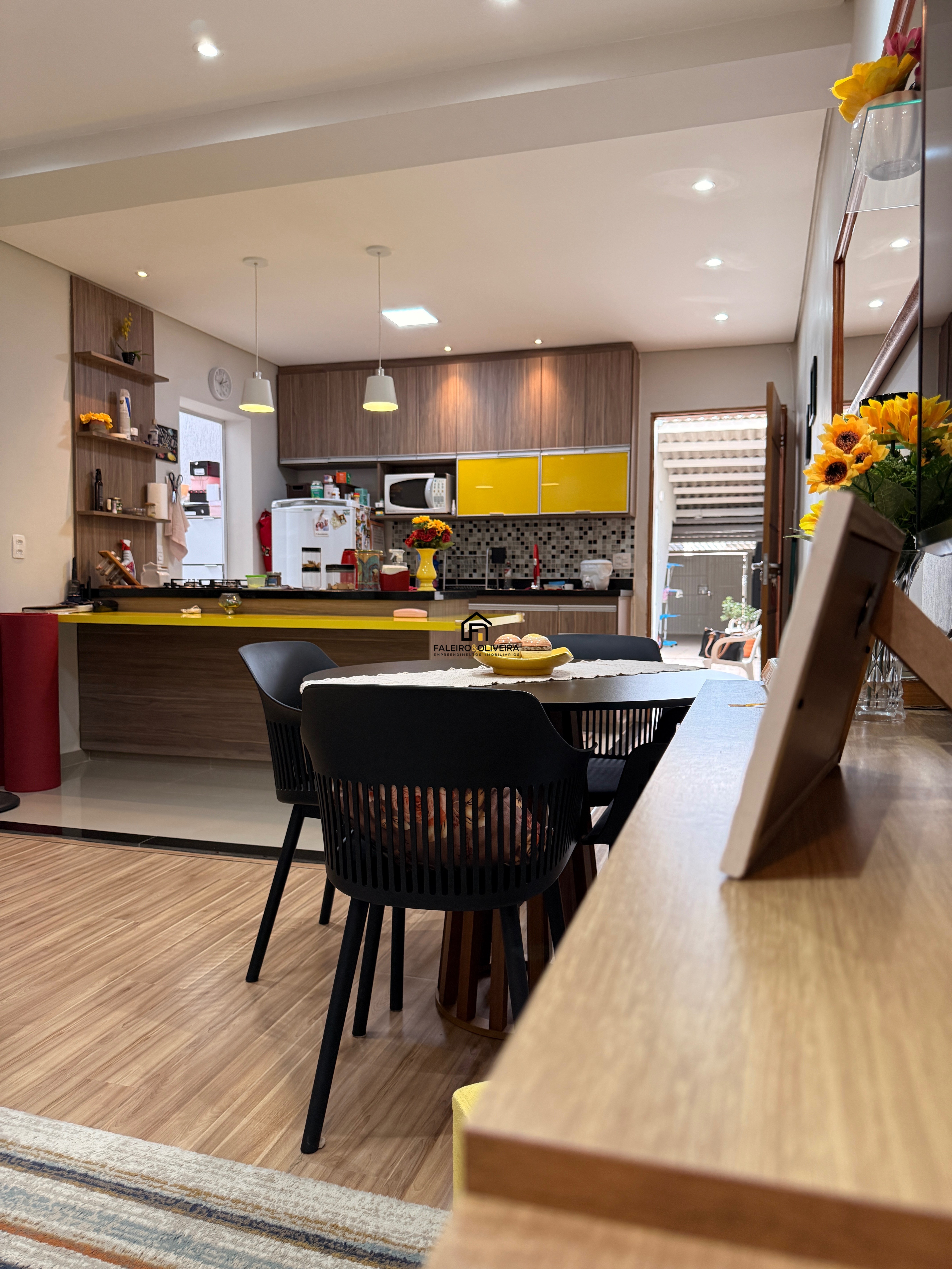 Casa, 3 quartos - Foto 2