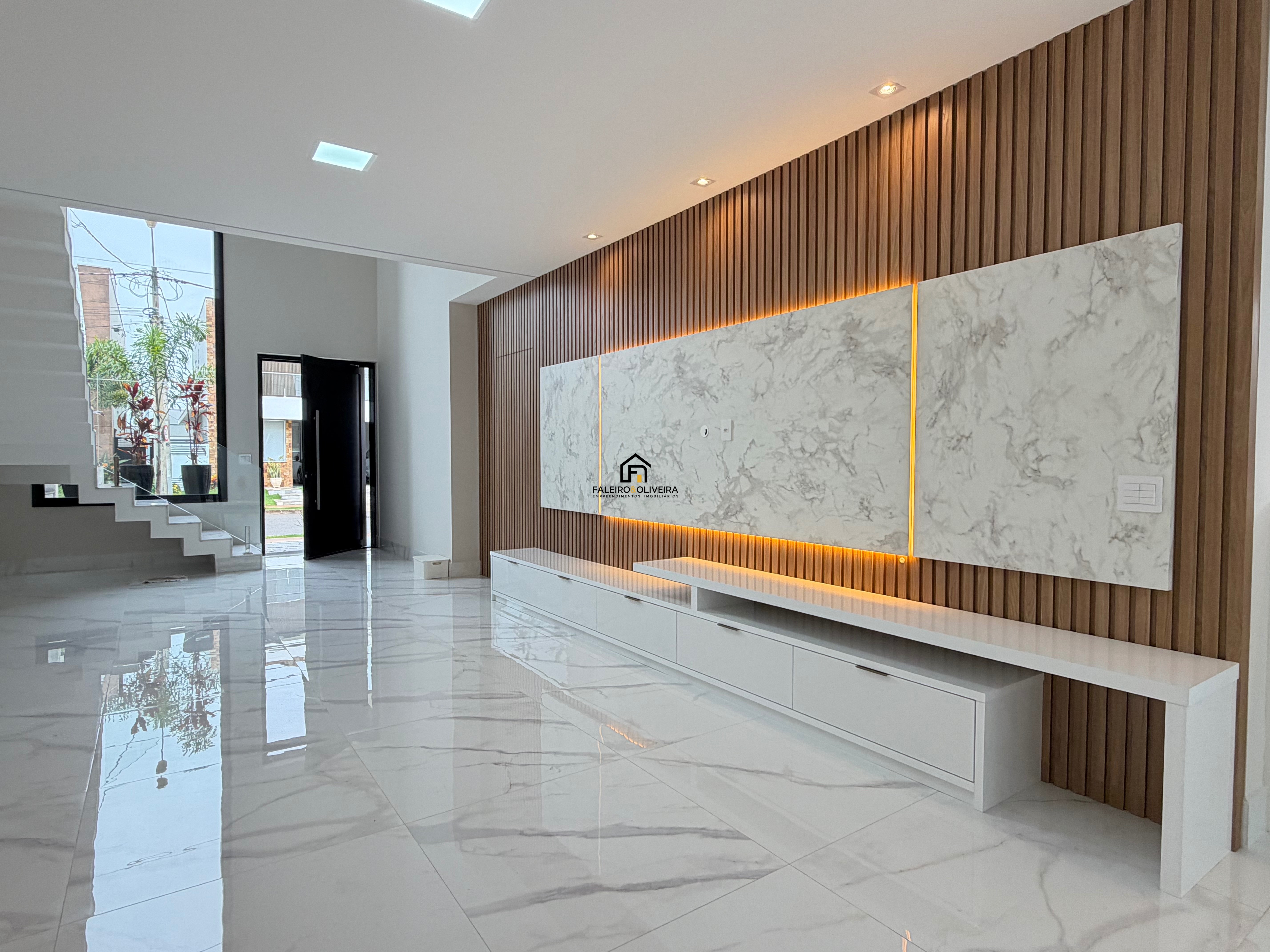 Casa, 4 quartos, 222 m² - Foto 1