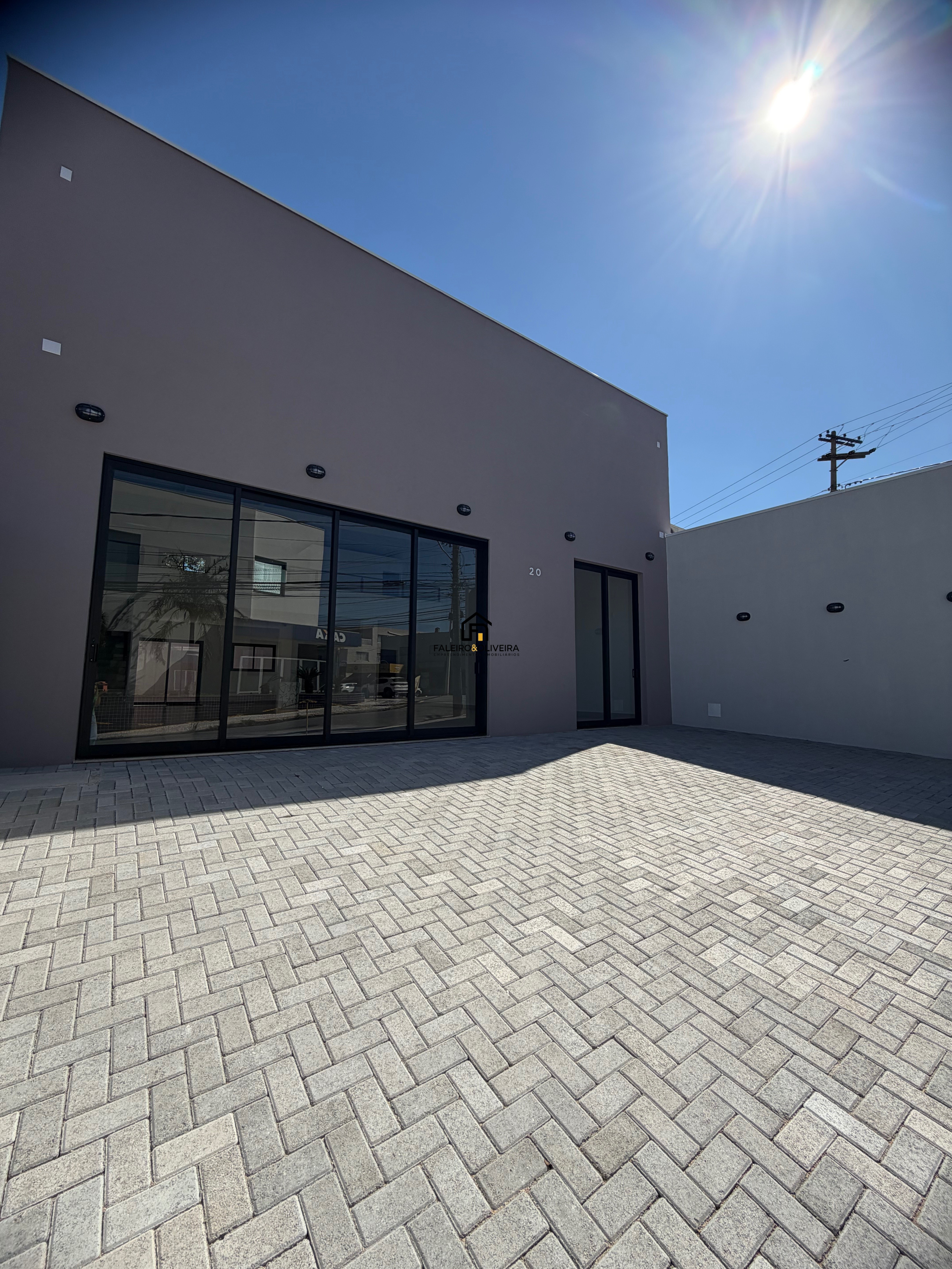 Loja-Salão, 150 m² - Foto 1