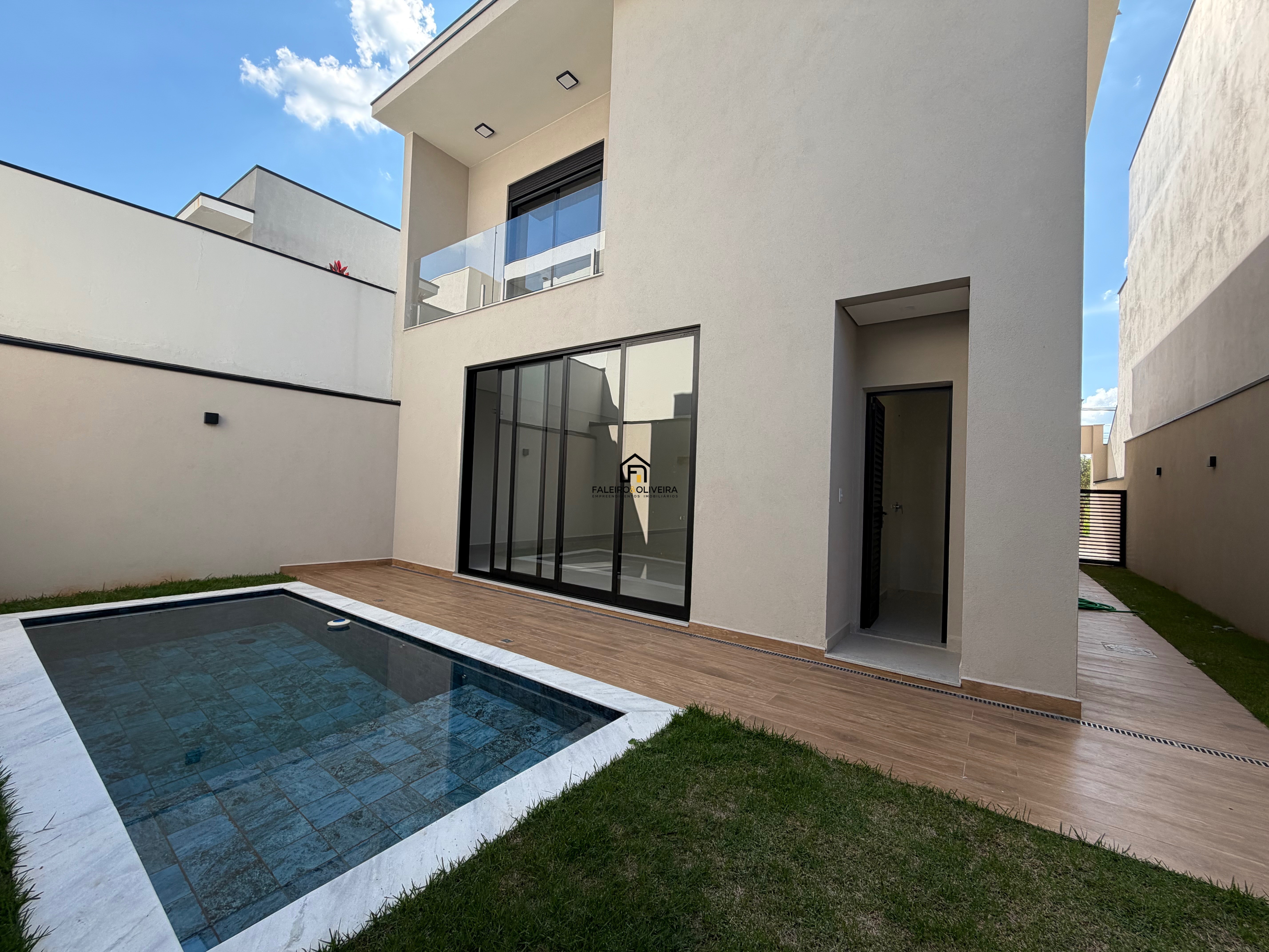 Casa, 3 quartos, 242 m² - Foto 20