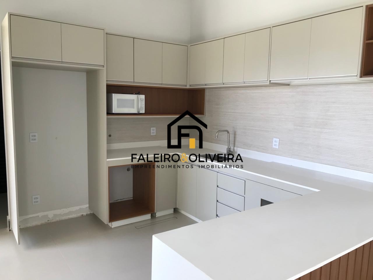 Casa, 3 quartos, 300 m² - Foto 4