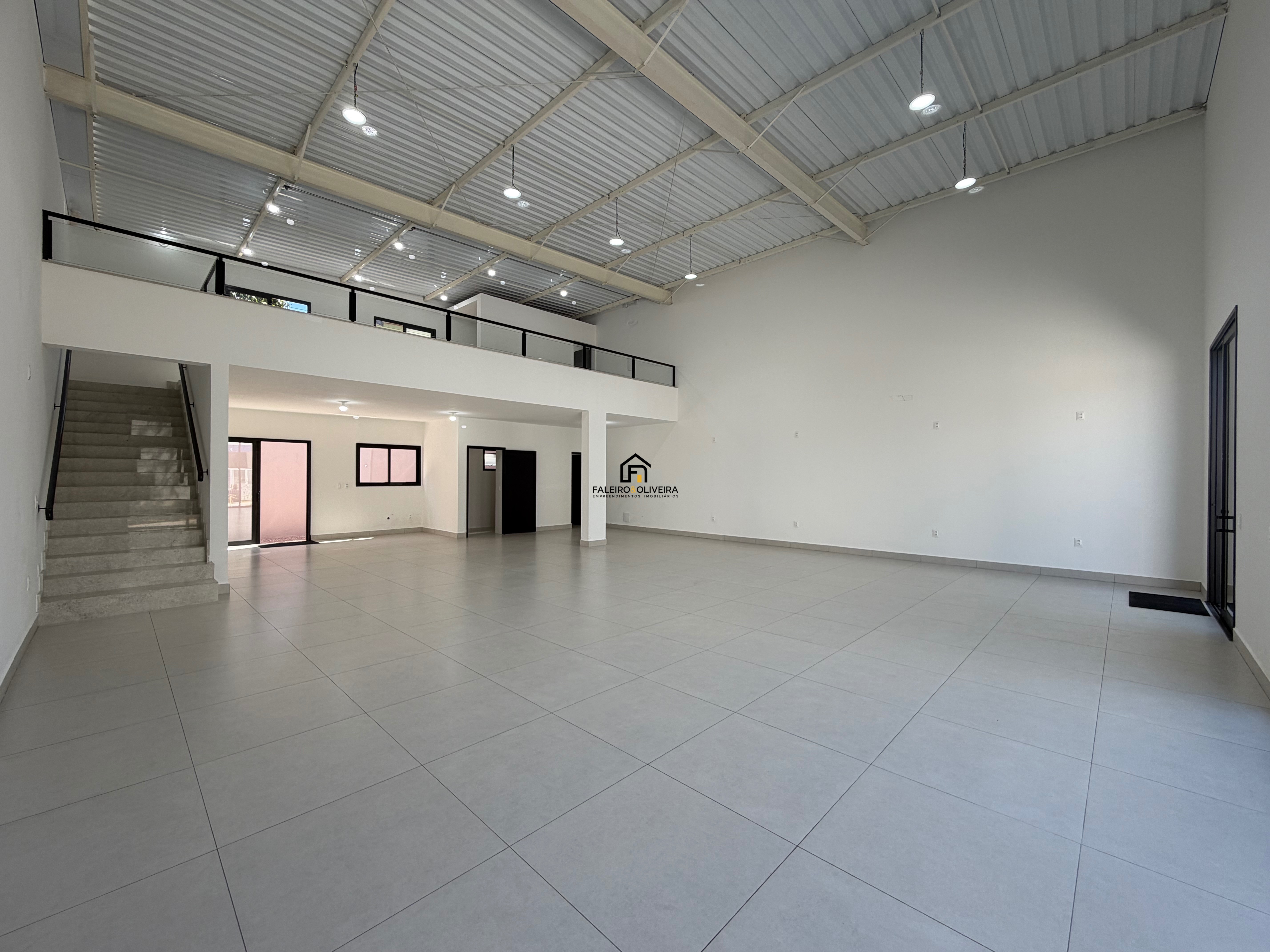 Loja-Salão, 150 m² - Foto 2