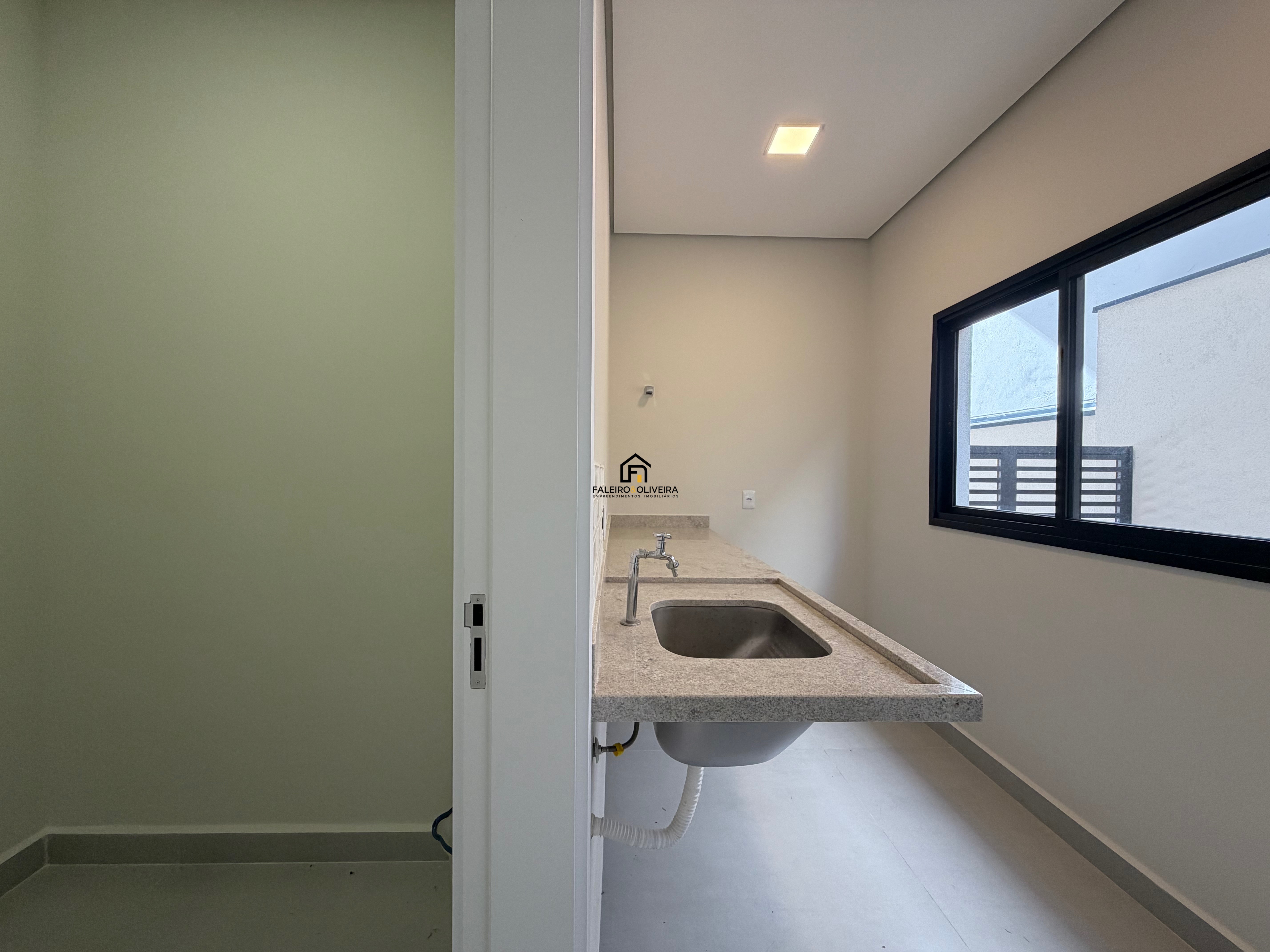 Casa, 3 quartos, 242 m² - Foto 23