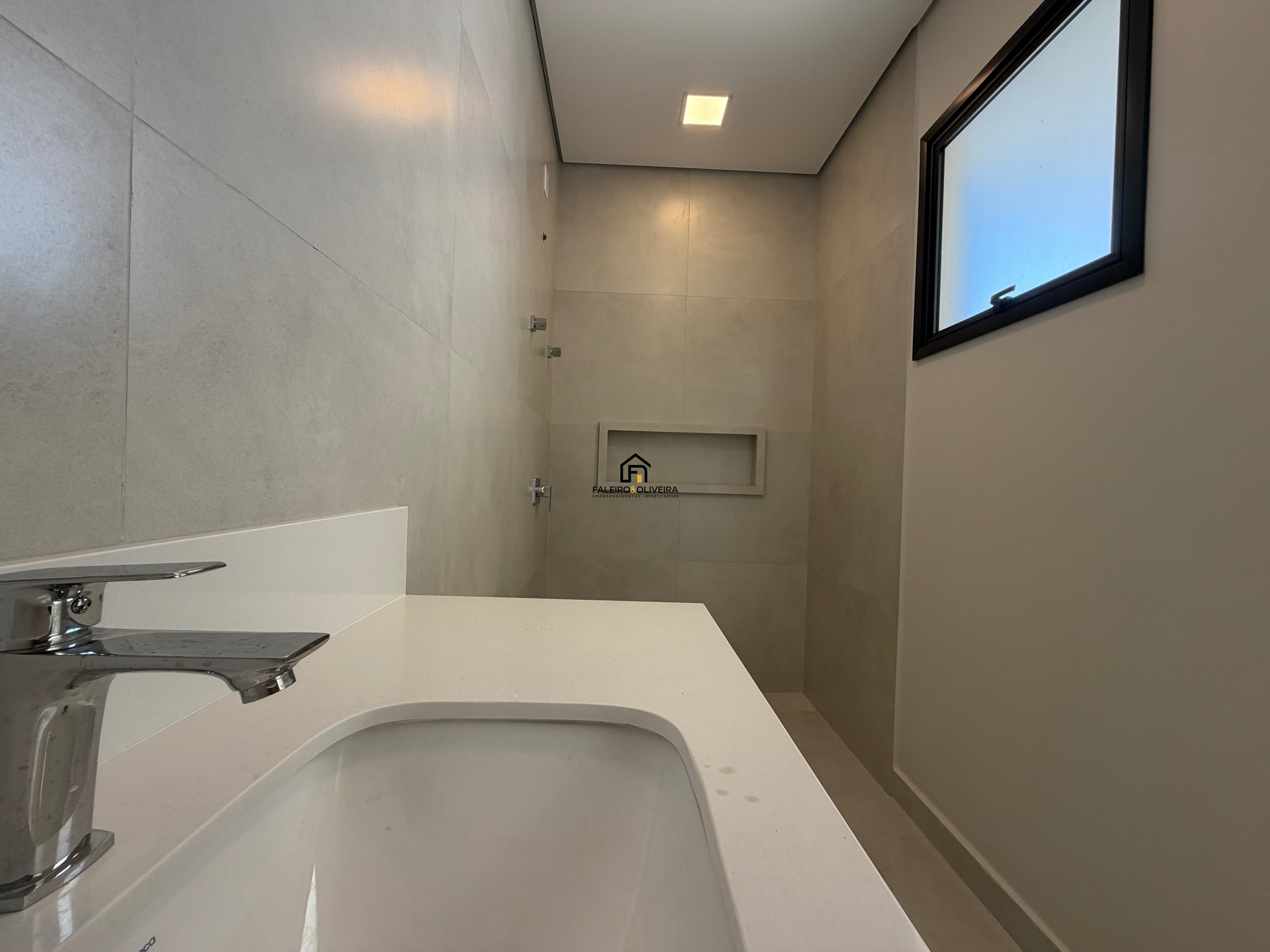 Casa, 3 quartos, 242 m² - Foto 6