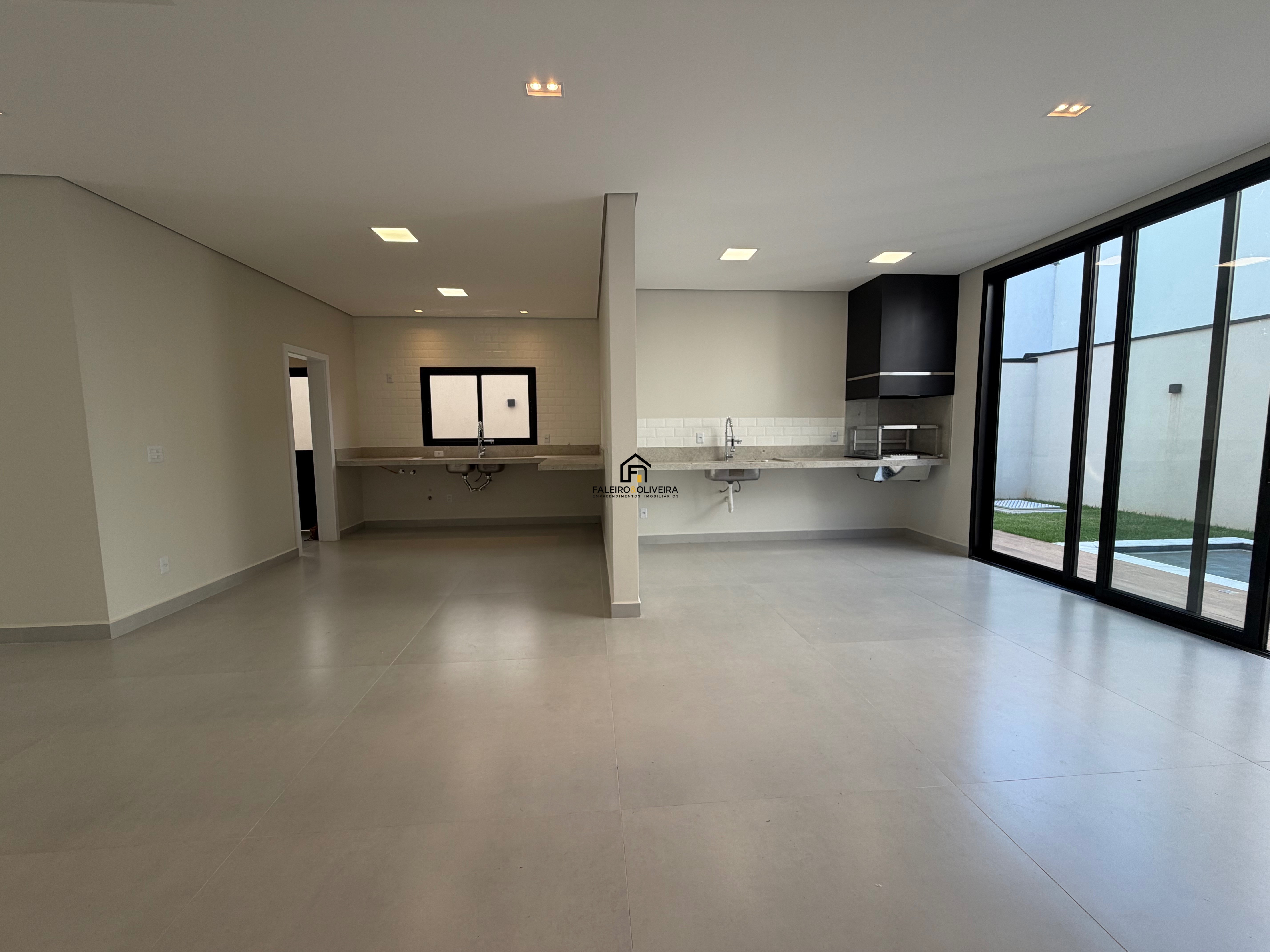 Casa, 3 quartos, 242 m² - Foto 15
