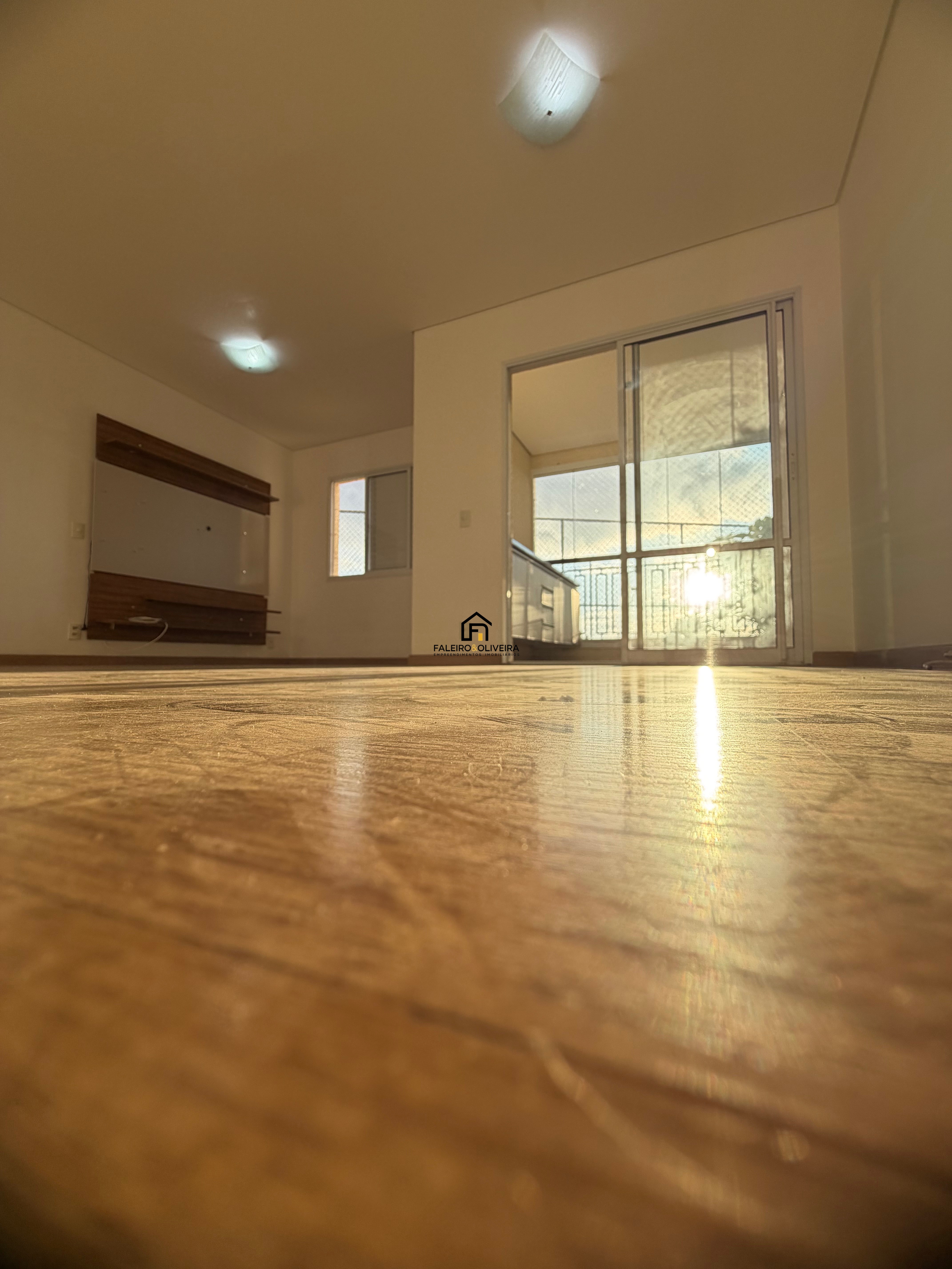 Apartamento, 2 quartos, 76 m² - Foto 1