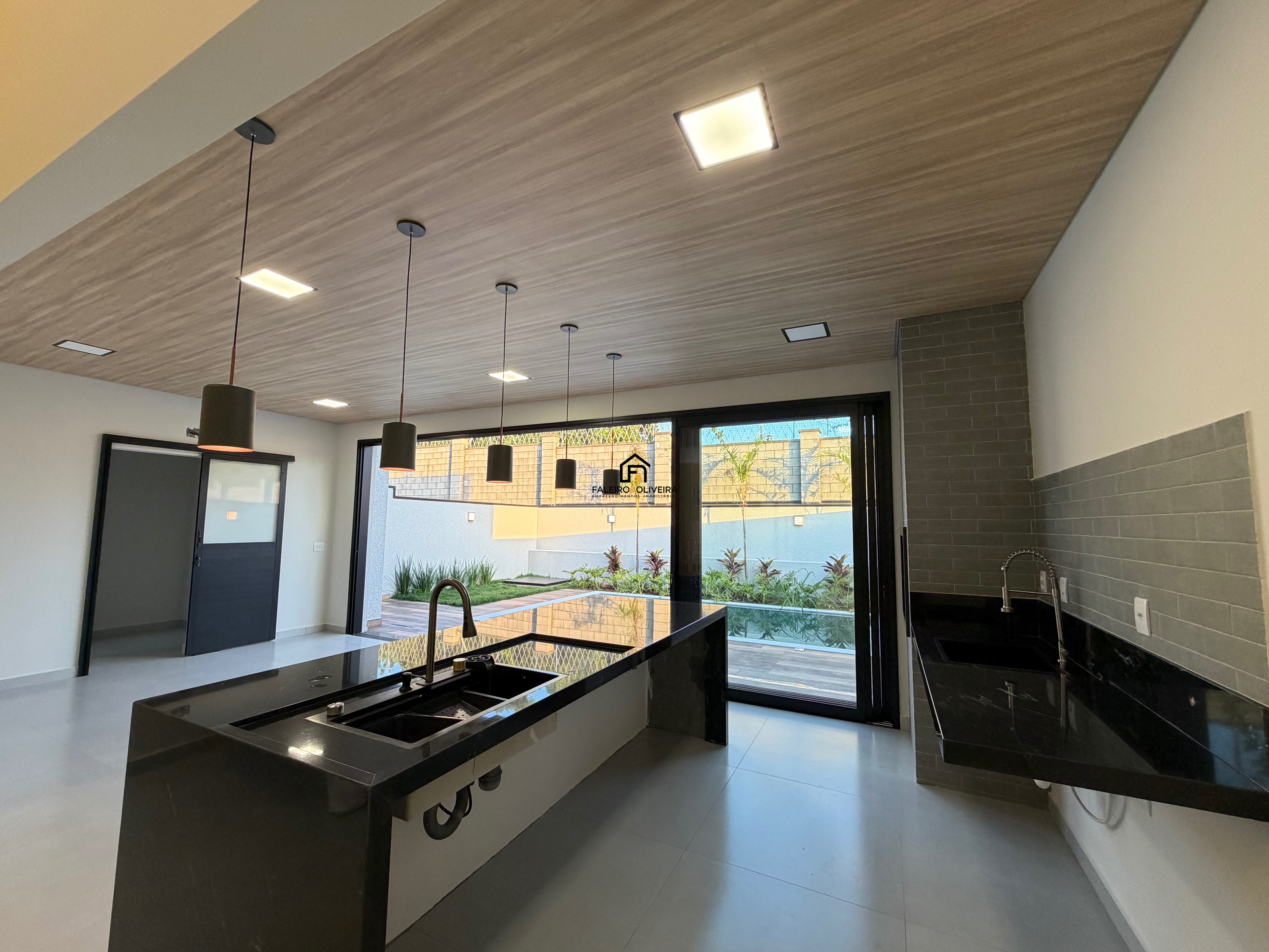 Casa, 3 quartos, 220 m² - Foto 17