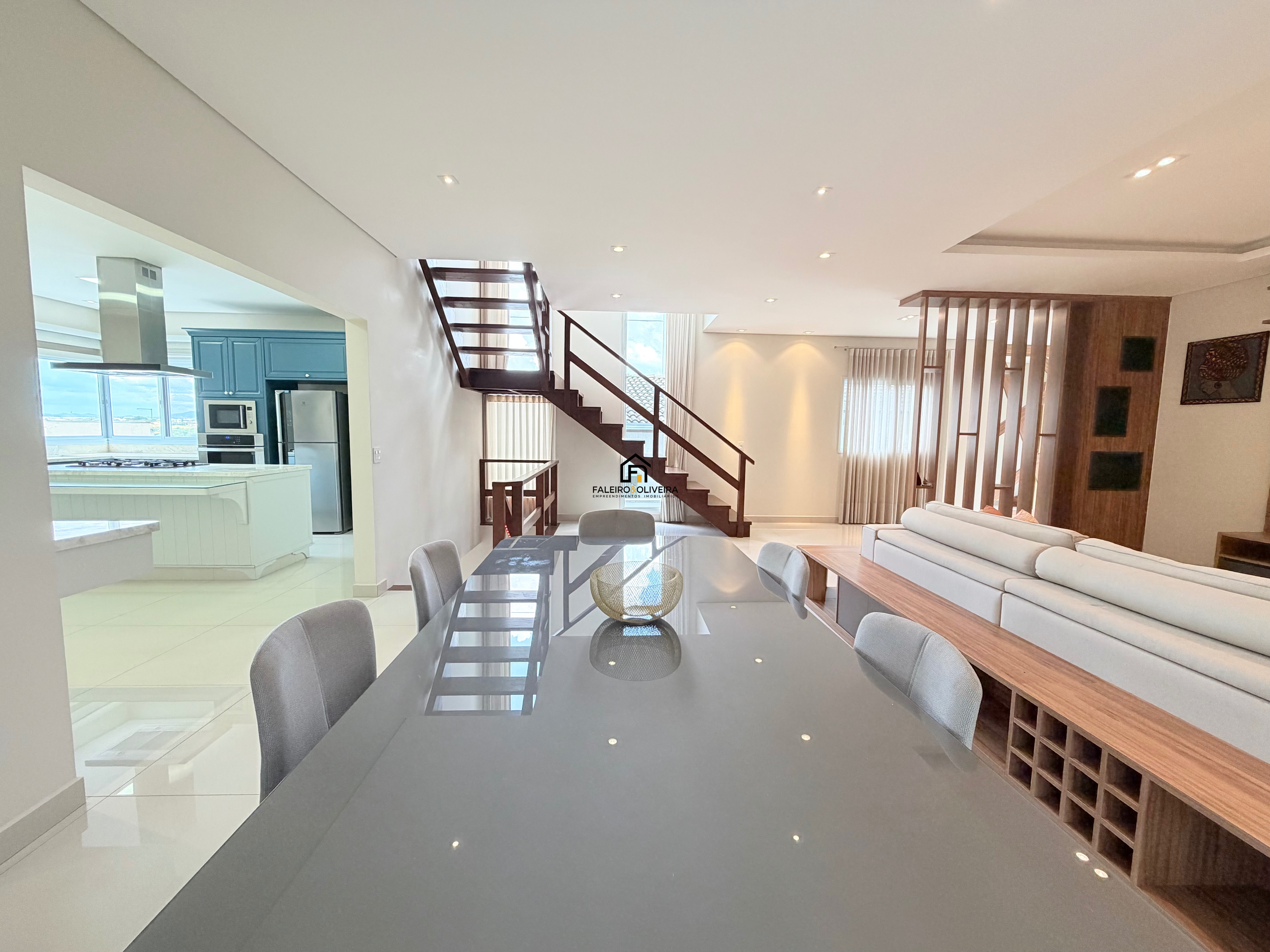 Casa, 5 quartos, 360 m² - Foto 4