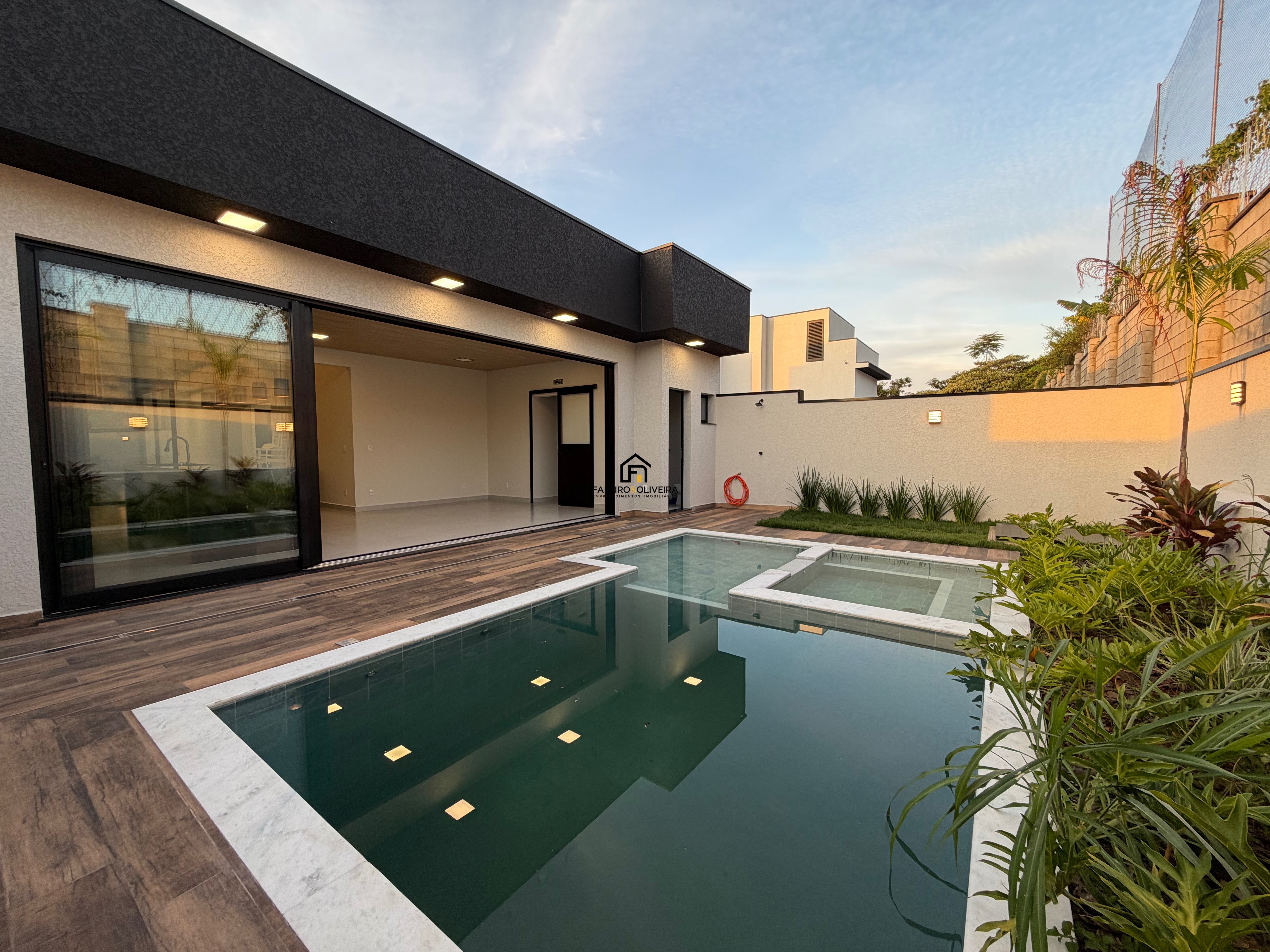 Casa, 3 quartos, 220 m² - Foto 12