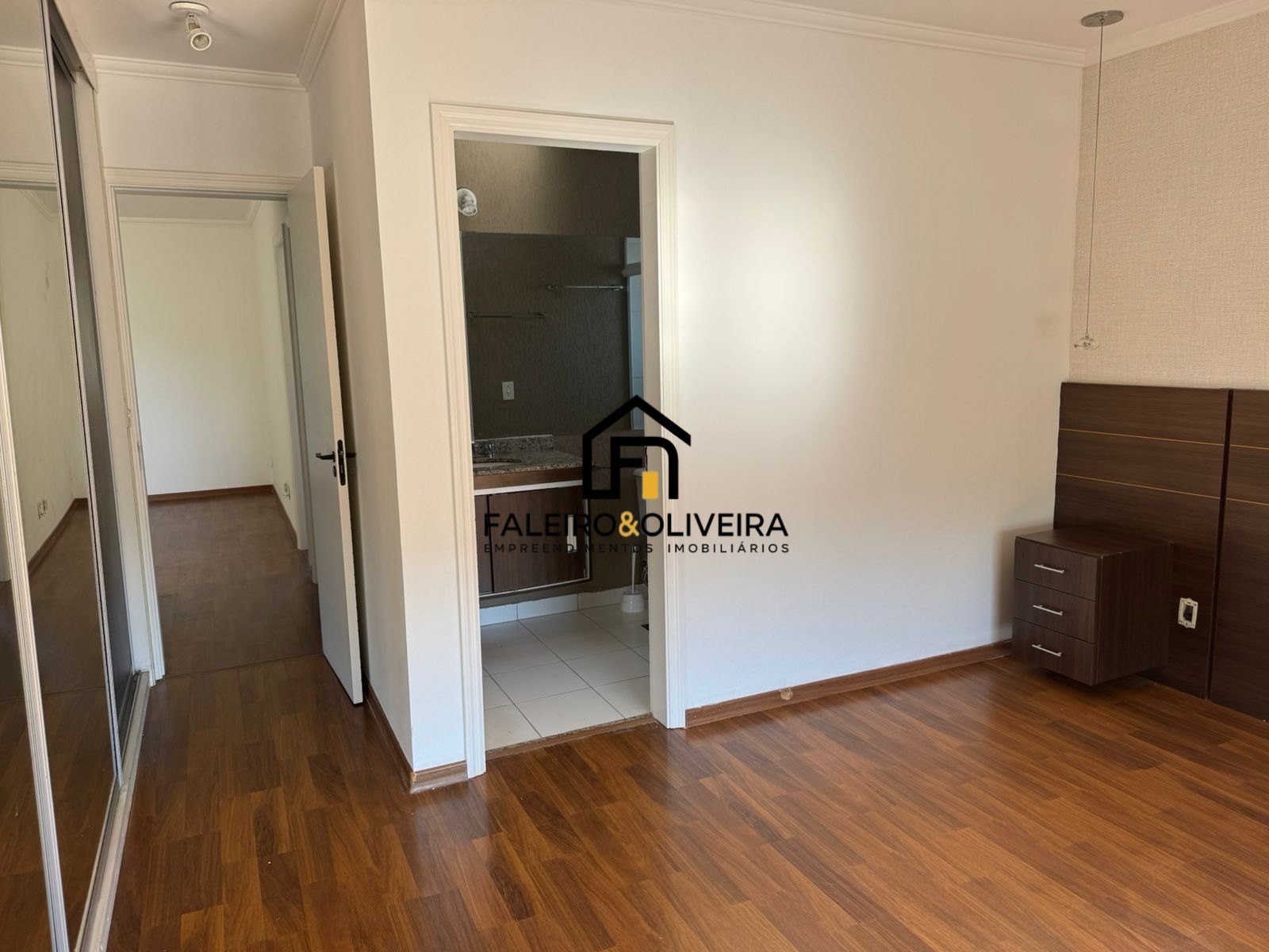 Casa, 3 quartos, 173 m² - Foto 2
