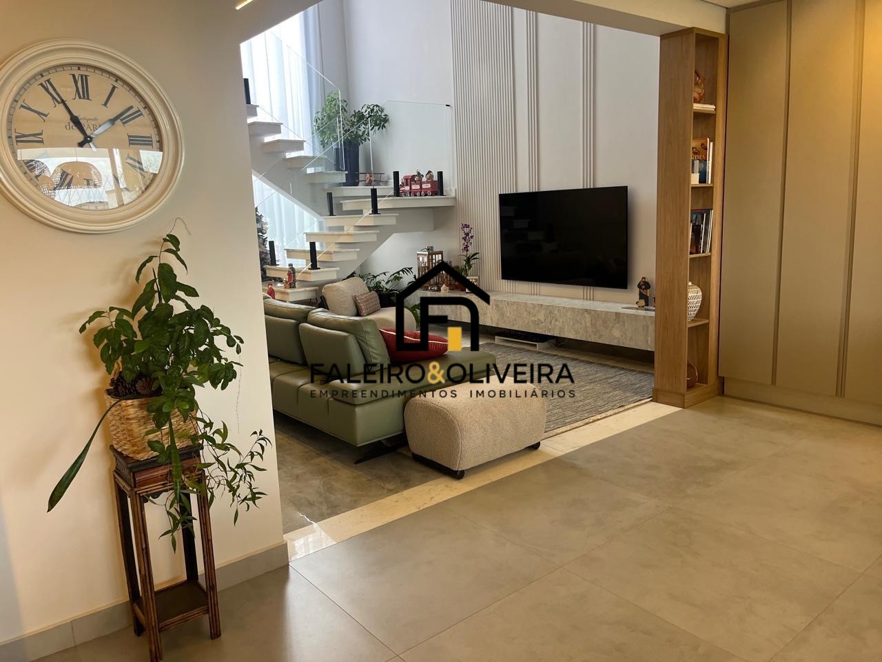 Casa, 3 quartos, 234 m² - Foto 3