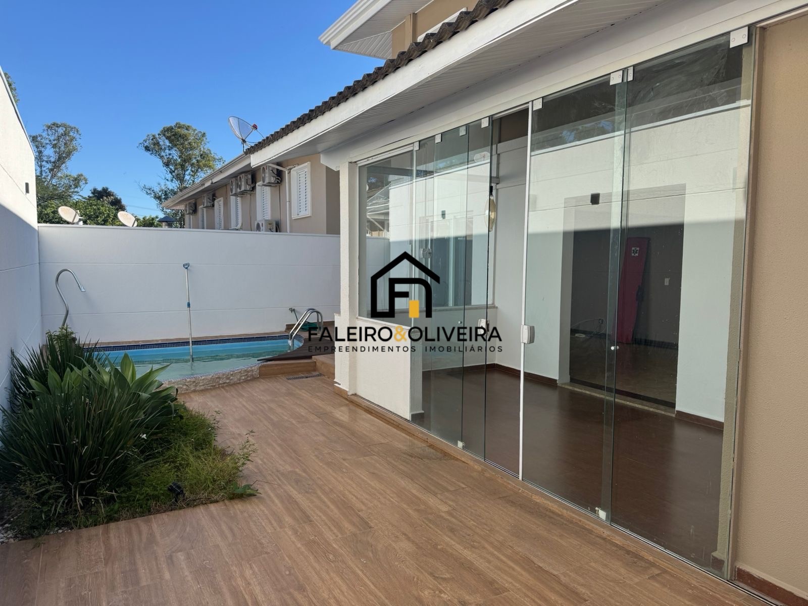 Casa, 3 quartos, 173 m² - Foto 1