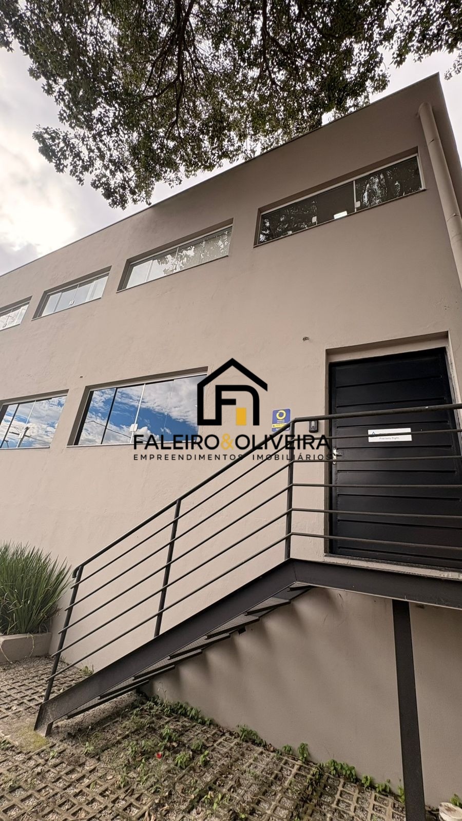 Sala-Conjunto, 395 m² - Foto 1