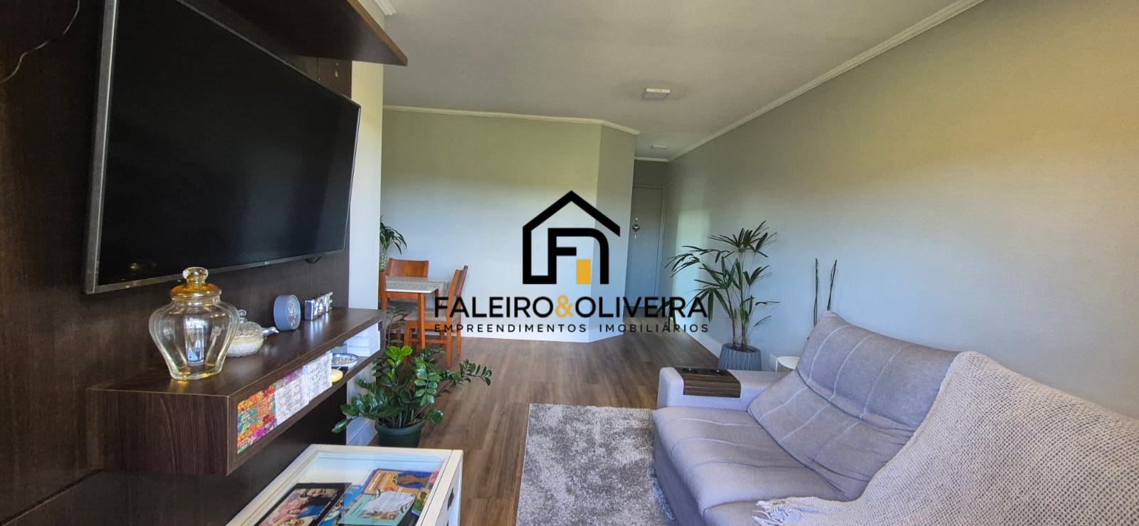 Apartamento, 3 quartos, 100 m² - Foto 1