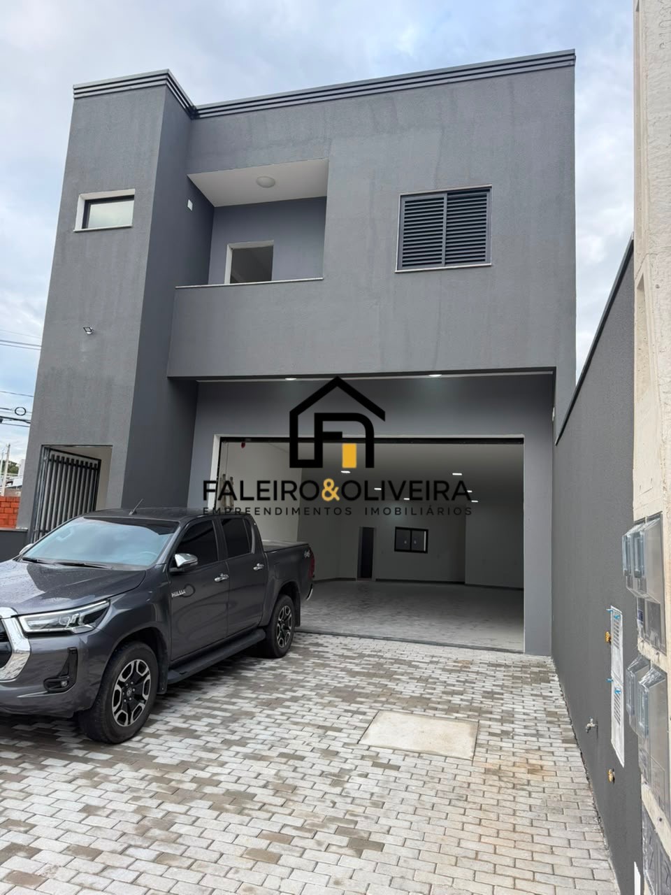 Loja-Salão, 214 m² - Foto 1