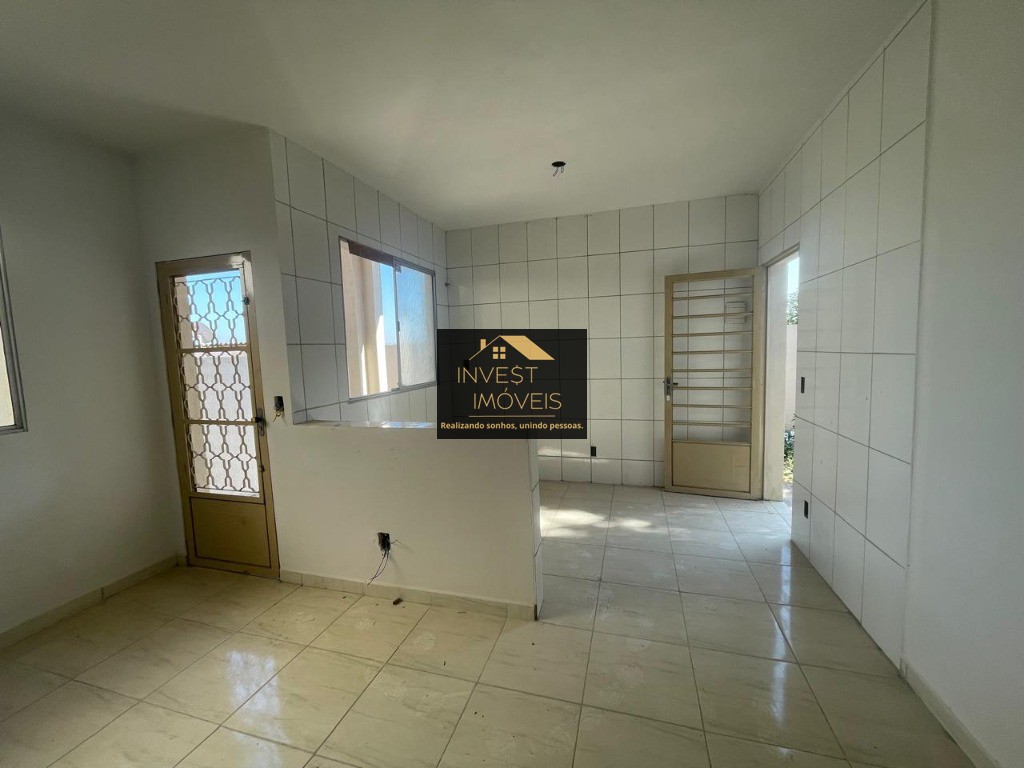 Casa à venda em Juatuba-MG, Samambaia IV: 2 quartos, 1 sala, 1 banheiro e 41,00 m²! Aproveite!