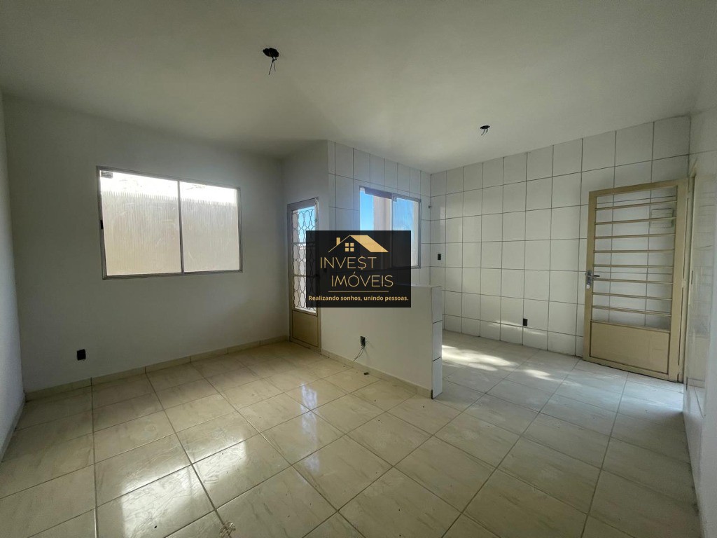 Casa à venda em Juatuba-MG, Samambaia IV: 2 quartos, 1 sala, 1 banheiro e 41,00 m²! Aproveite!