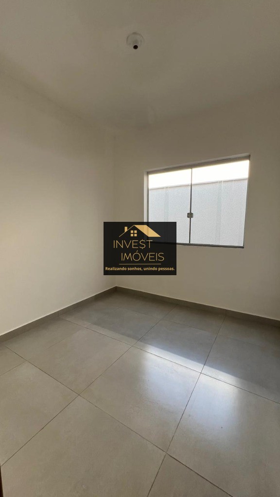 CASA RESIDENCIAL em MATEUS LEME - MG, Planalto
