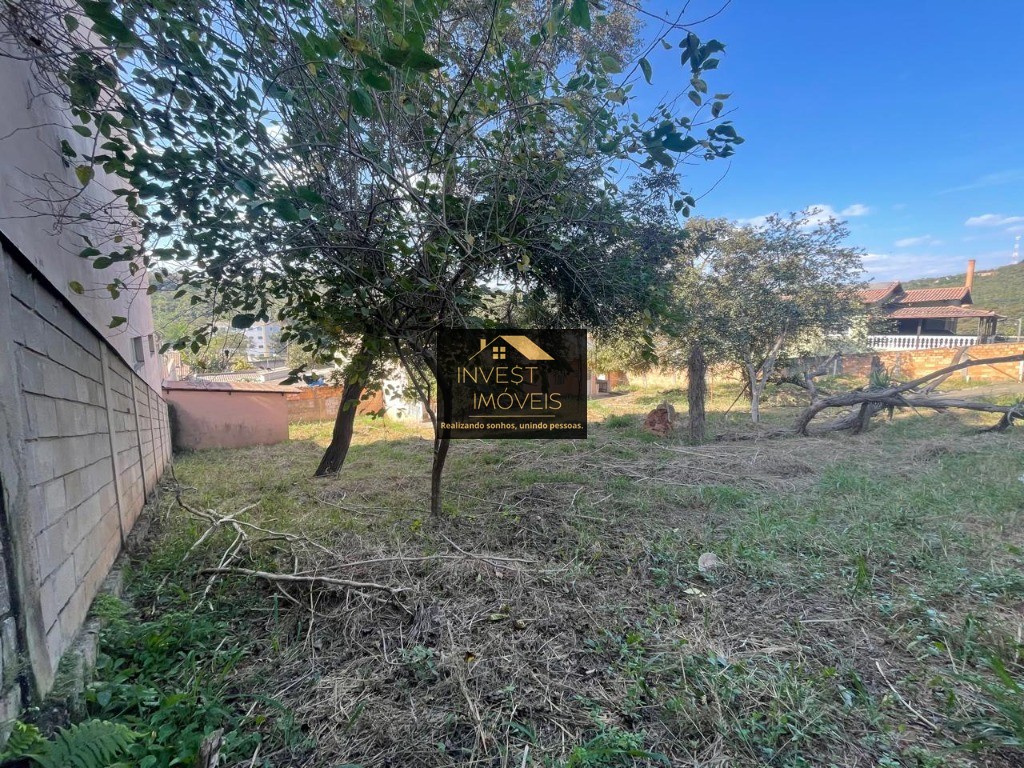 TERRENO COMERCIAL em JUATUBA - MG, Centro