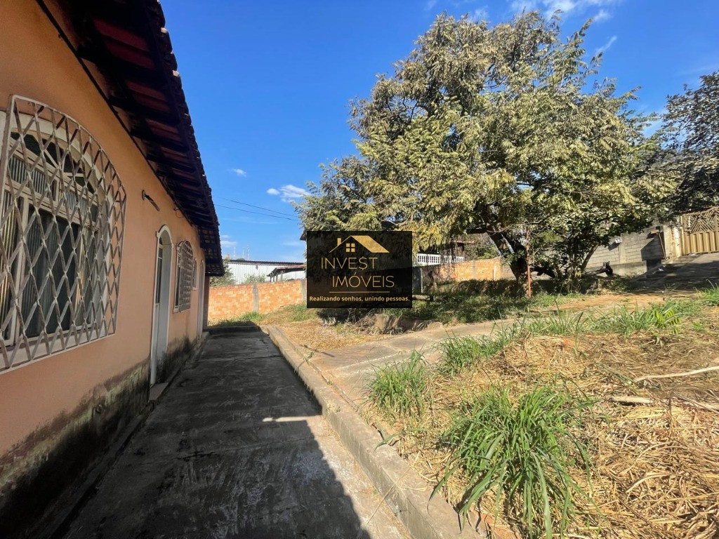 TERRENO COMERCIAL em JUATUBA - MG, Centro