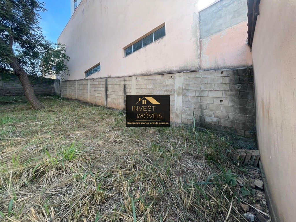 TERRENO COMERCIAL em JUATUBA - MG, Centro