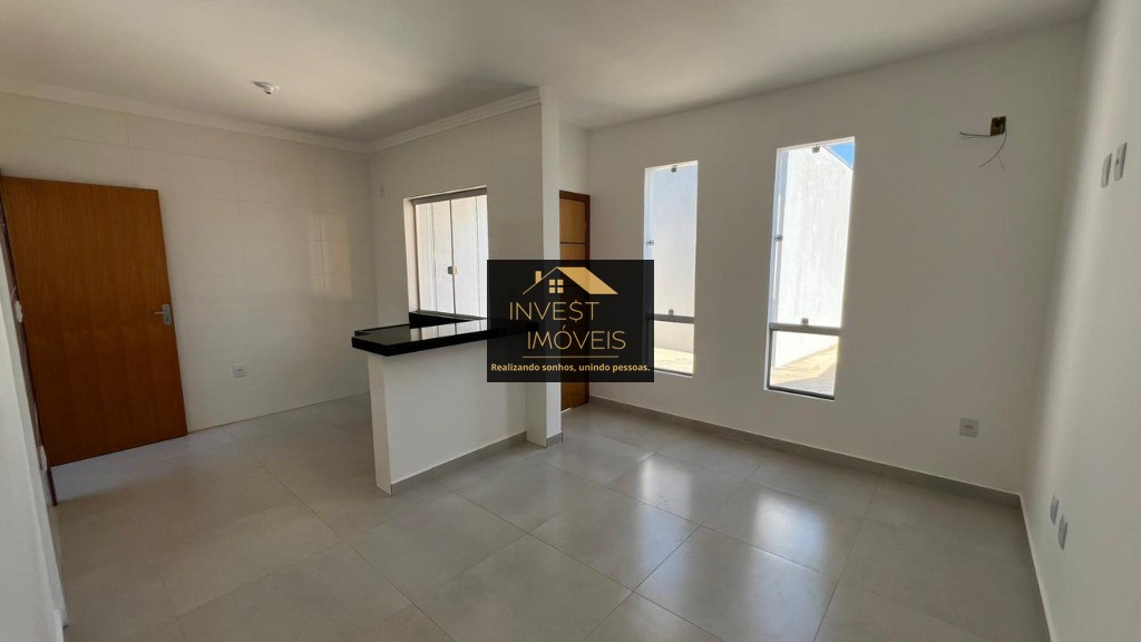 CASA RESIDENCIAL em MATEUS LEME - MG, Planalto