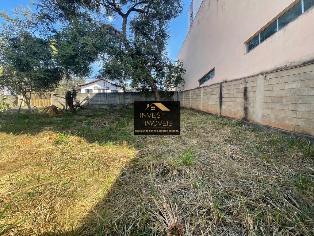 TERRENO COMERCIAL em JUATUBA - MG, Centro
