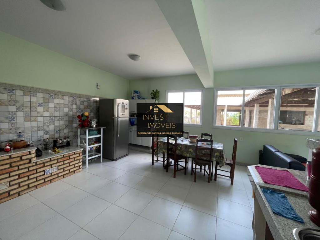 Excelente oportunidade: Casa à venda em Florestal-MG, bairro Nossa Senhora Aparecida - 2 quartos, 1 sala, 1 banheiro, 9 vagas, 450m².