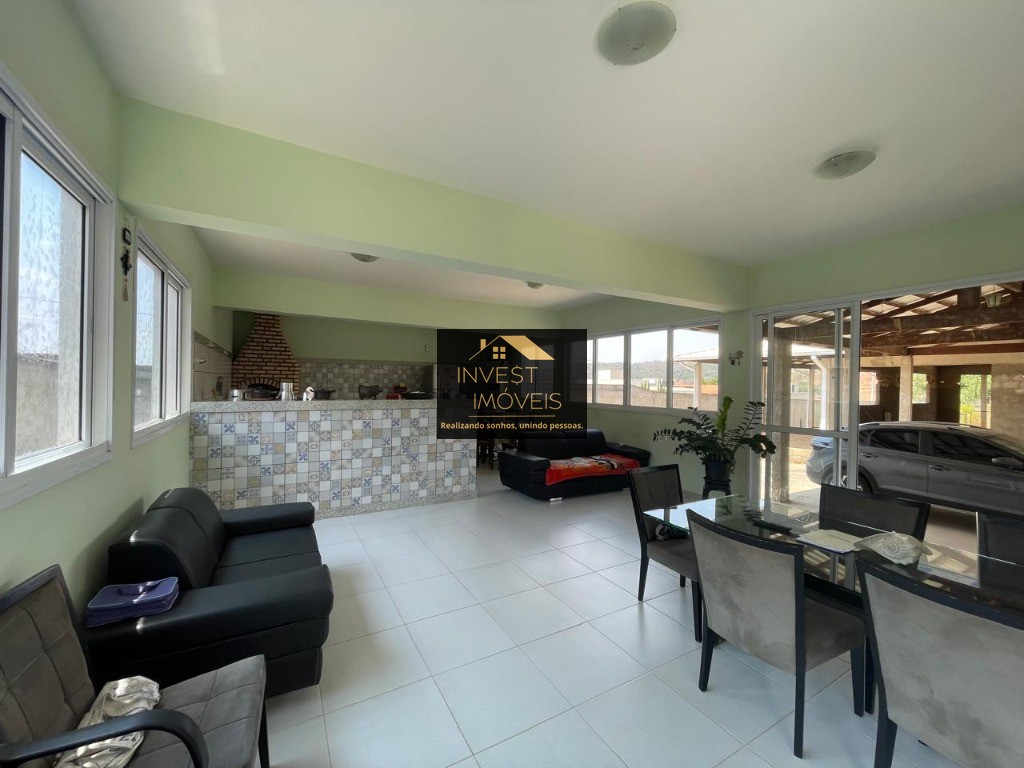 Excelente oportunidade: Casa à venda em Florestal-MG, bairro Nossa Senhora Aparecida - 2 quartos, 1 sala, 1 banheiro, 9 vagas, 450m².