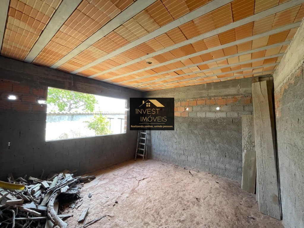 Excelente oportunidade: Casa à venda em Florestal-MG, bairro Nossa Senhora Aparecida - 2 quartos, 1 sala, 1 banheiro, 9 vagas, 450m².