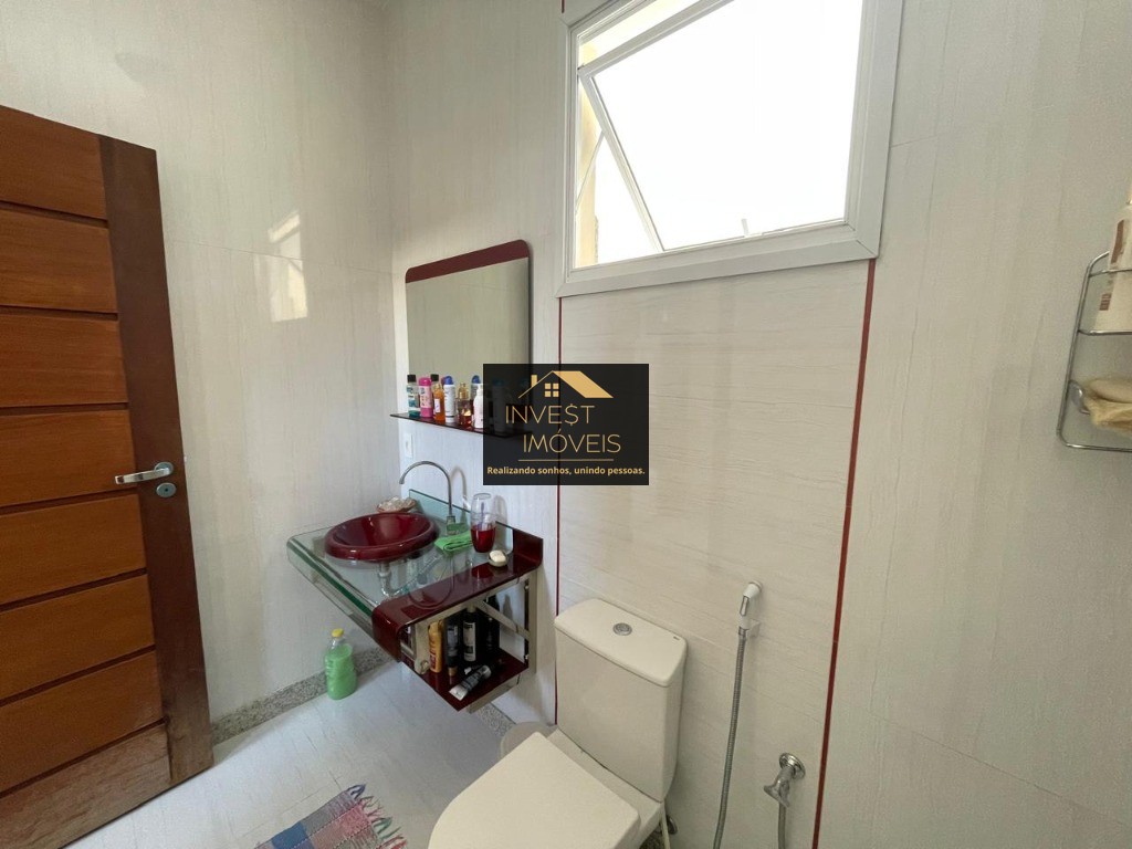 Excelente oportunidade: Casa à venda em Florestal-MG, bairro Nossa Senhora Aparecida - 2 quartos, 1 sala, 1 banheiro, 9 vagas, 450m².