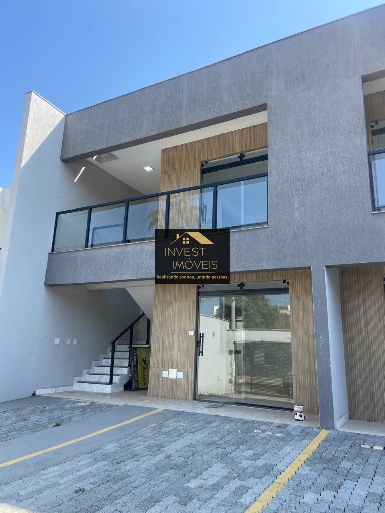 Imperdível Casa à Venda em Contagem-MG, Bairro Vila Paris: 2 Quartos, 1 Suite, 1 Sala, 2 Banheiros, 1 Vaga, 360m².