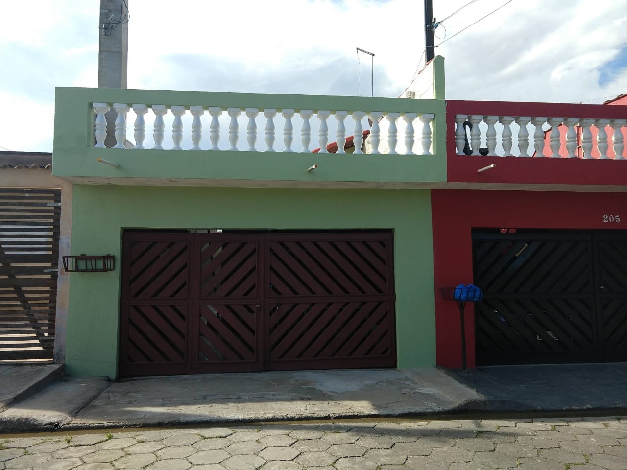 CASA RESIDENCIAL em ITANHAÉM - SP, suarão