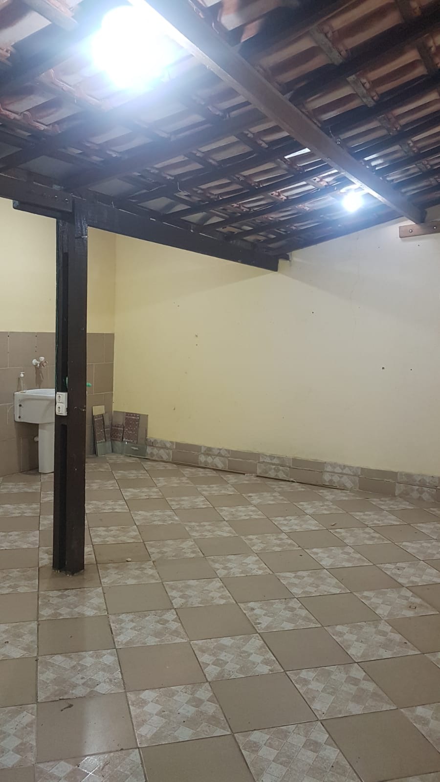 CASA RESIDENCIAL em MONGAGUÁ - SP, itaquai