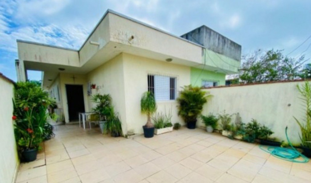 CASA RESIDENCIAL em BERTIOGA - SP, CENTRO