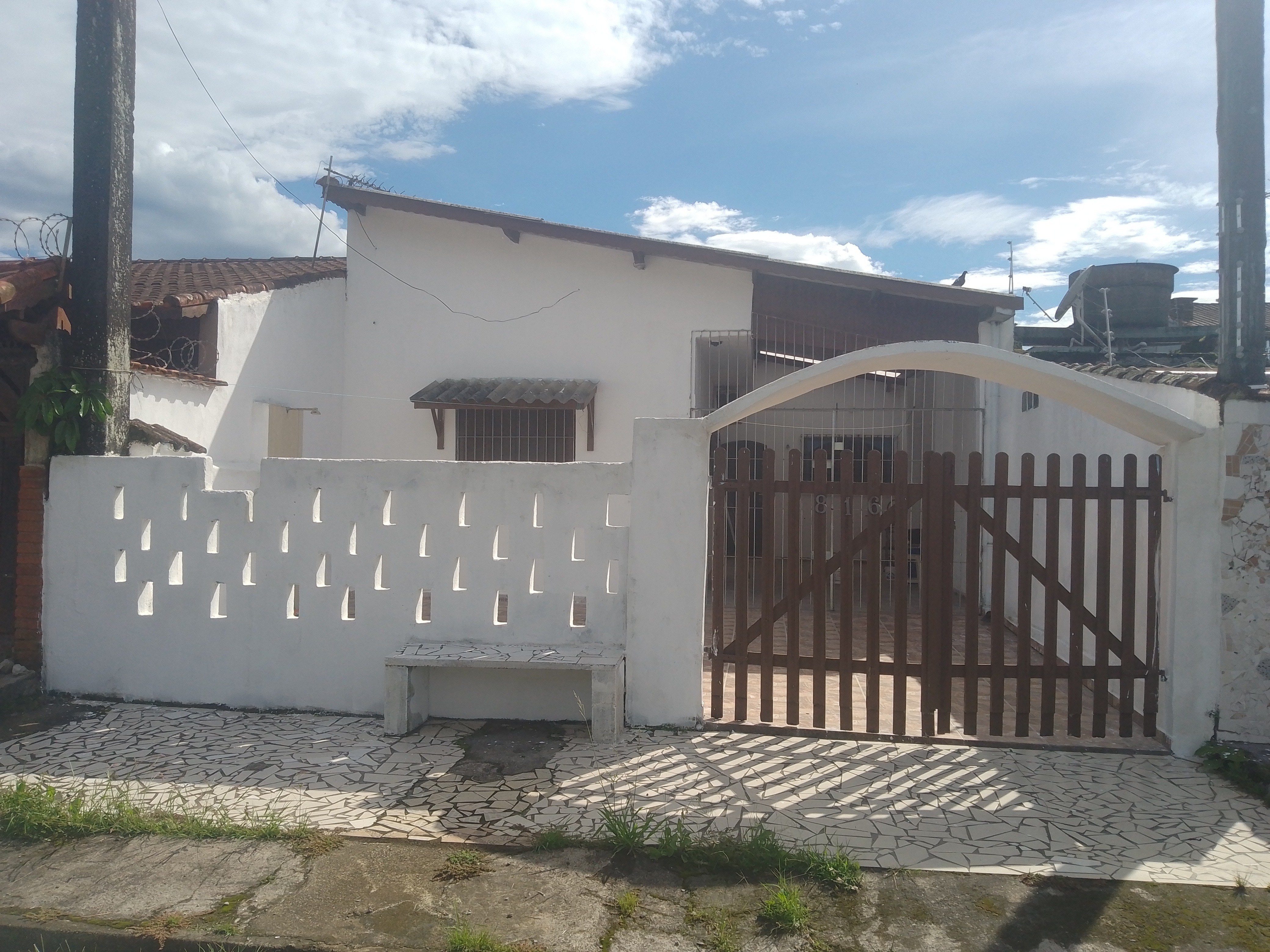 CASA RESIDENCIAL em ITANHAÉM - SP, BAIRRO SAVOY