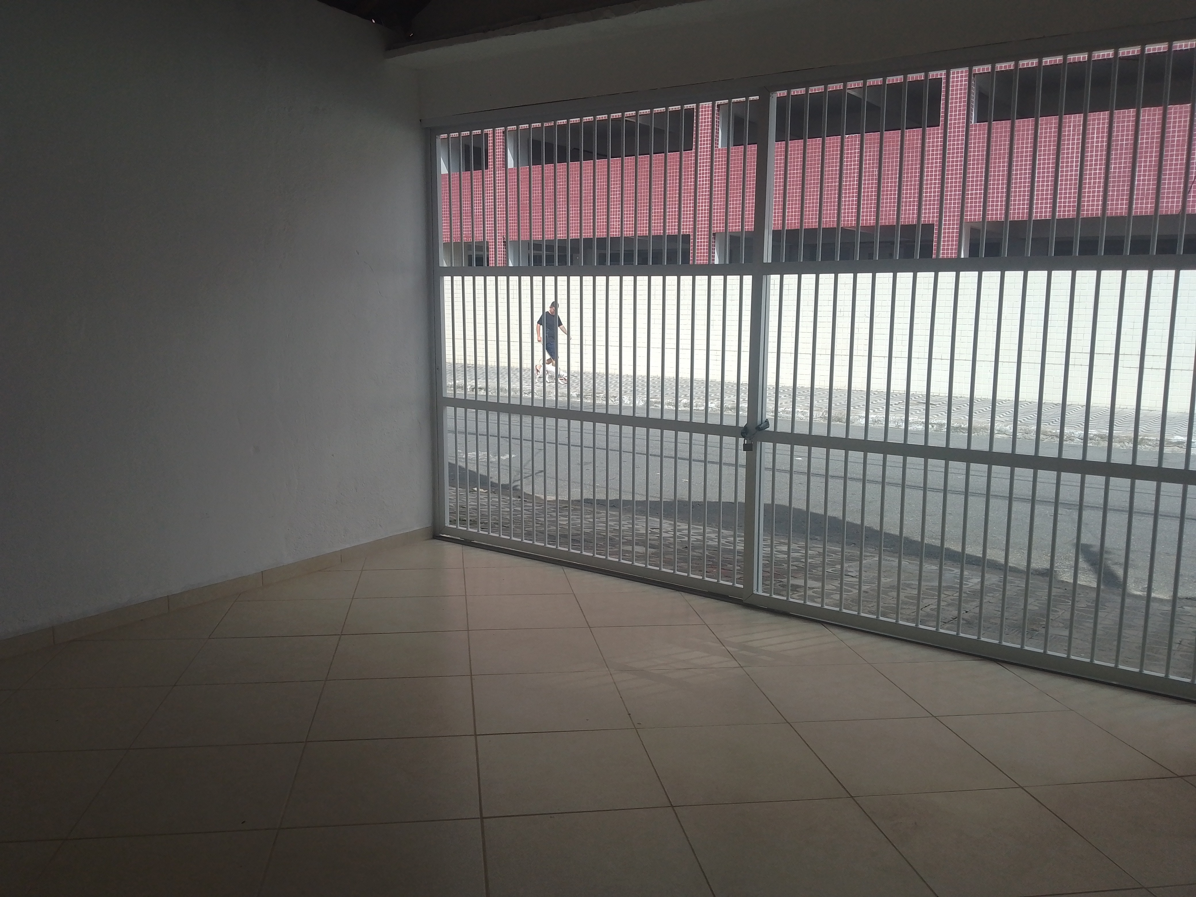 CASA RESIDENCIAL em Praía grande - SP, Tupi