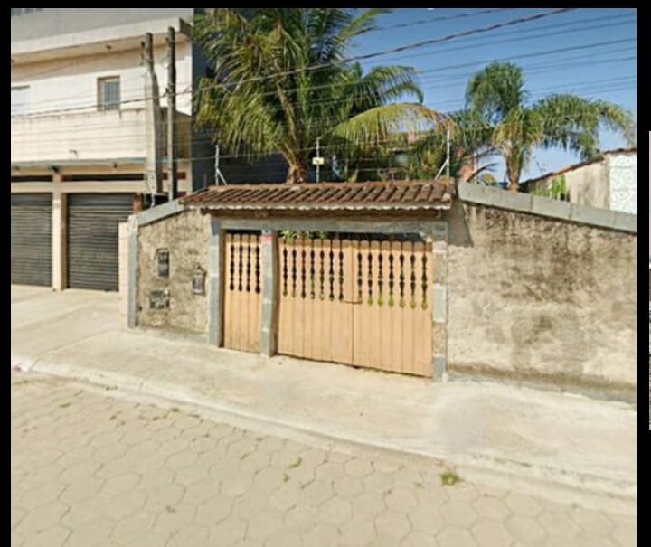 CASA RESIDENCIAL em ITANHAÉM - SP, CENTRO