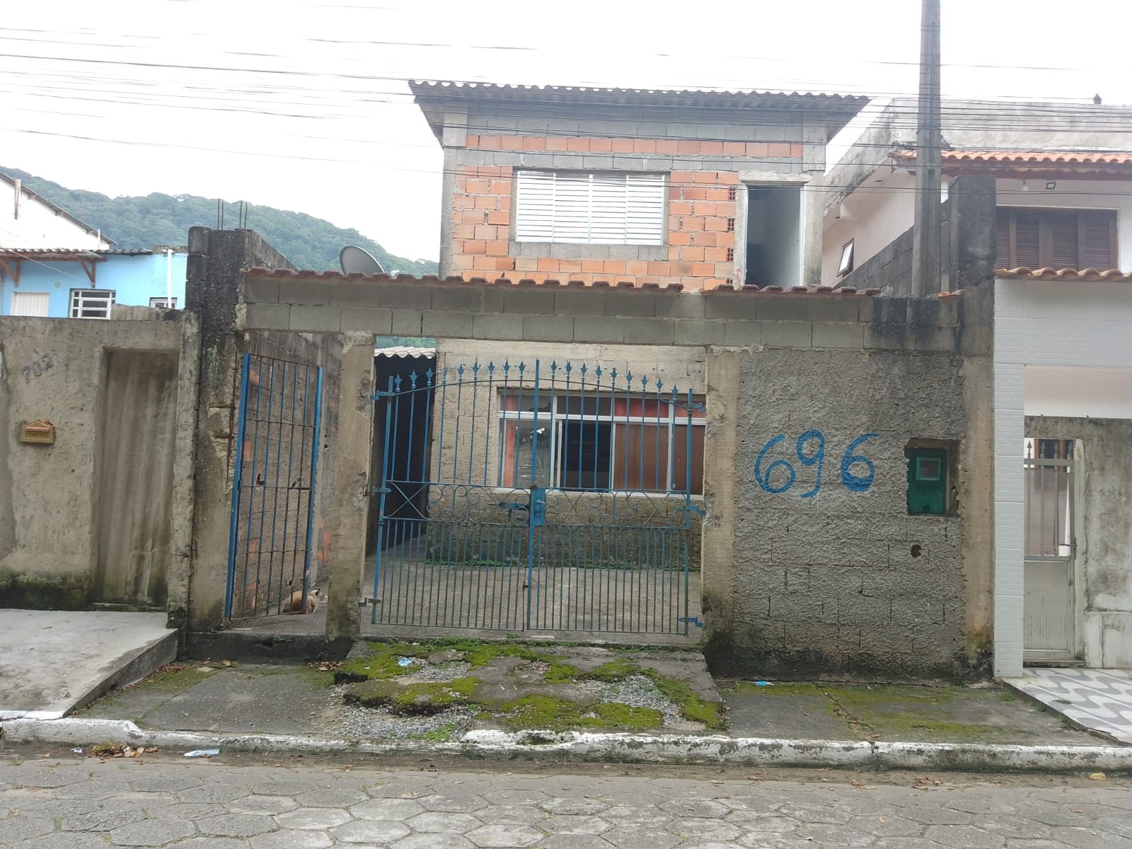 CASA RESIDENCIAL em MONGAGUÁ - SP, centro