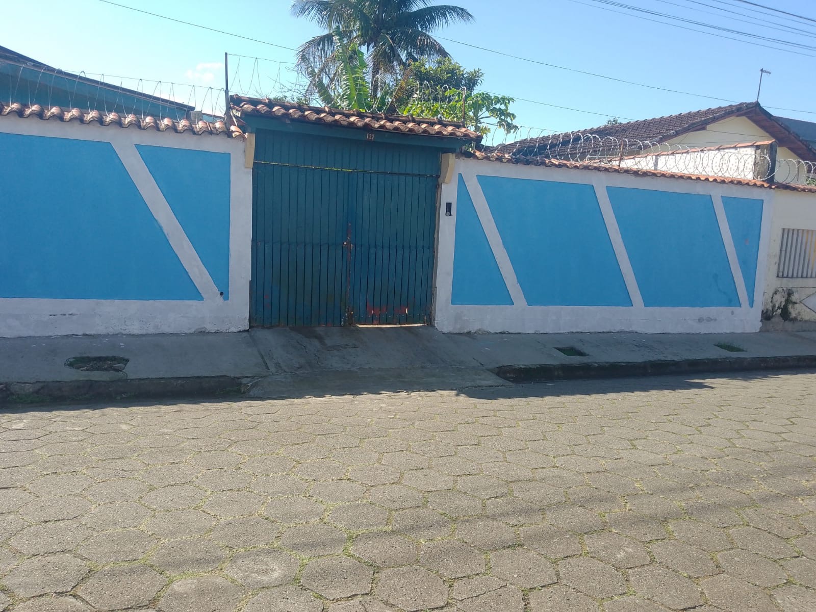 CASA RESIDENCIAL em ITANHAÉM - SP, Belas artes
